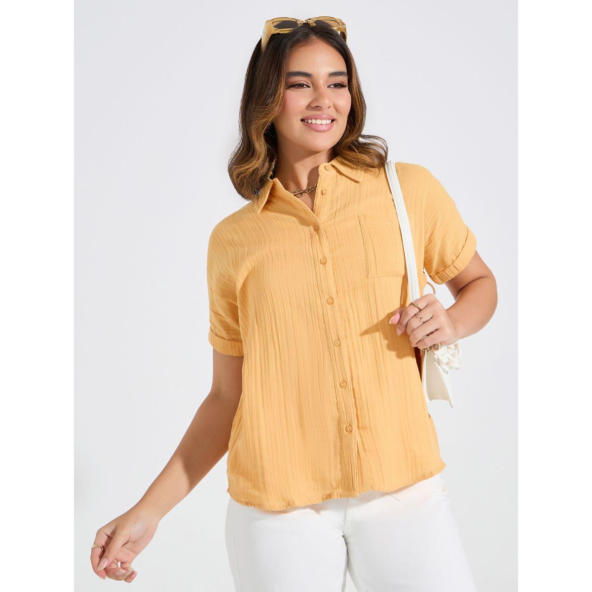 بلوزة بتفاصيل بارزة الملمس مع قصة عادية وازرار-women-clothing-shirtsandblouses-shirts-image-1