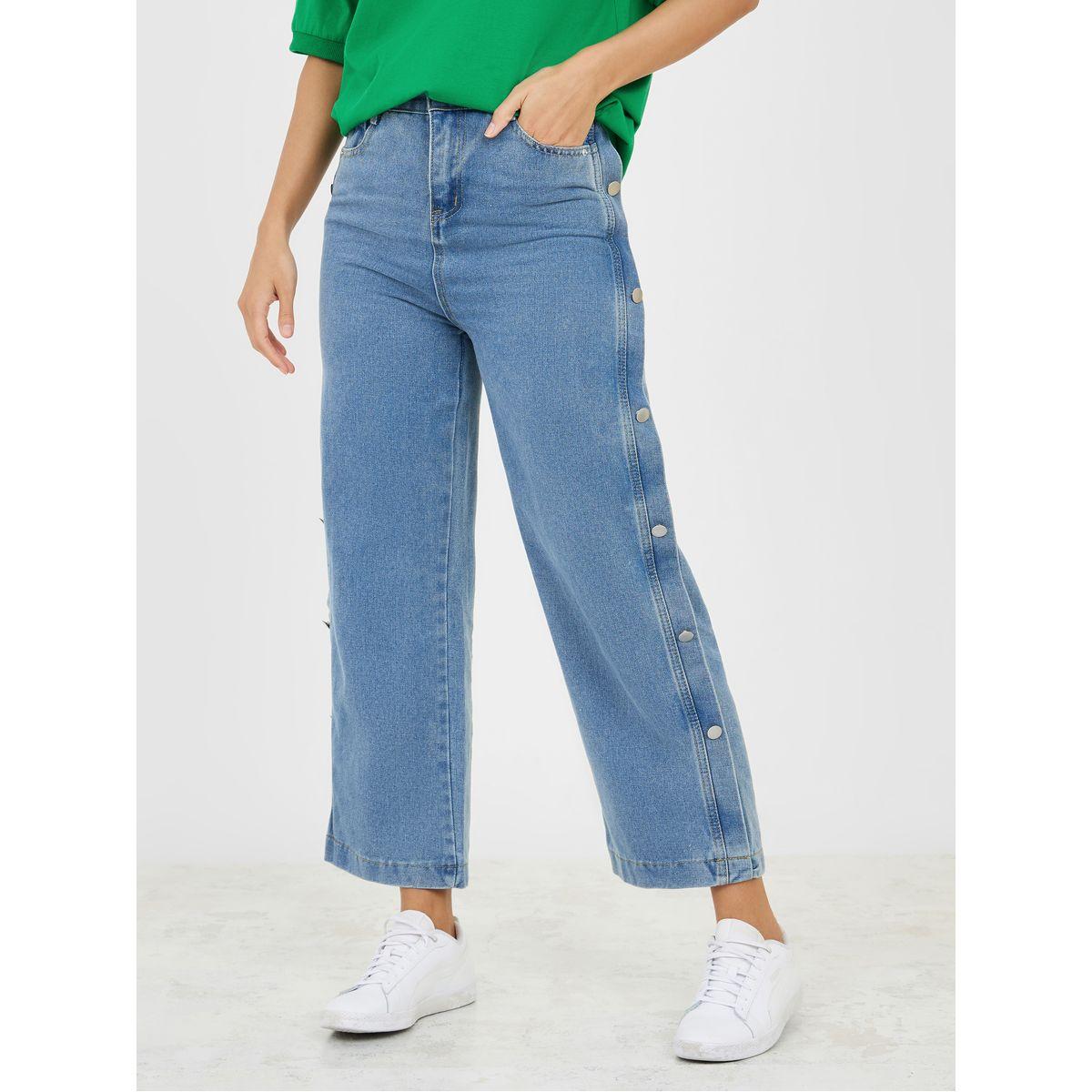 جينز بقصة مستقيمة وأزرار جانبية-women-clothing-bottoms-jeans-image-1