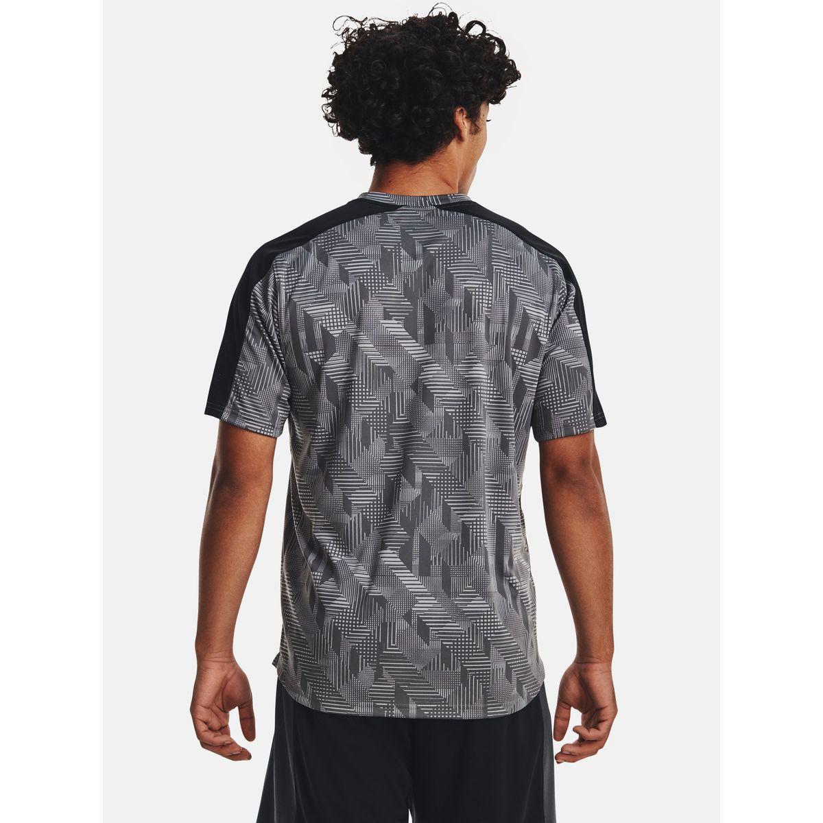 تيشيرت رياضي بأكمام قصيرة-men-clothing-sportswearandactivewear-tshirtsandpolos-image-3