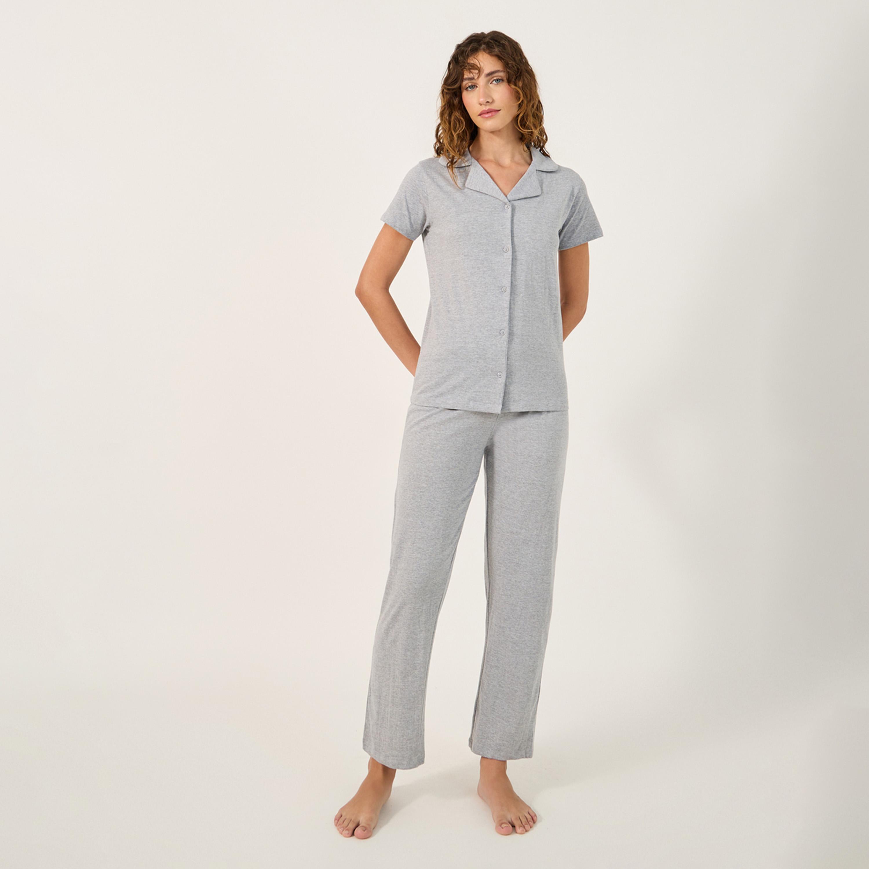 ستايلي - أنوايند قميص من قماش الجيرسي القطني بأكمام قصيرة وأزرار مع بنطال بيجامة-women-clothing-nightwear-pyjamas-longsets-image-1