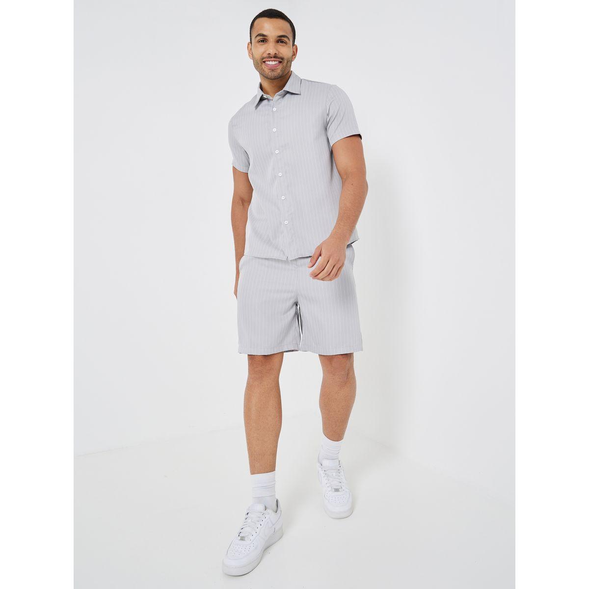 طقم منسق من ( شورت + قميص )-men-clothing-coordsets-image-2