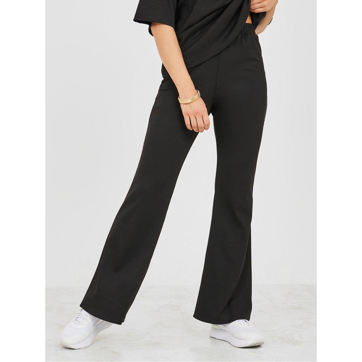 Styli Ribbed Oversized T-Shirt & Flared Pants Co-Ord Set-women-clothing-coordsets-image-4