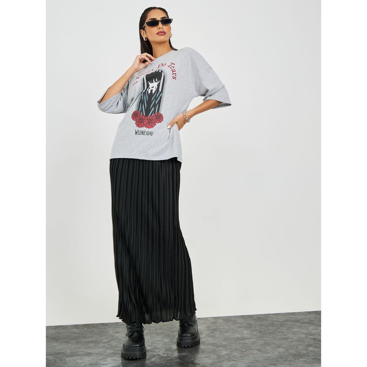 Styli Oversized Wednesday Graphic Drop Shoulder T-Shirt-women-clothing-tshirts-image-1