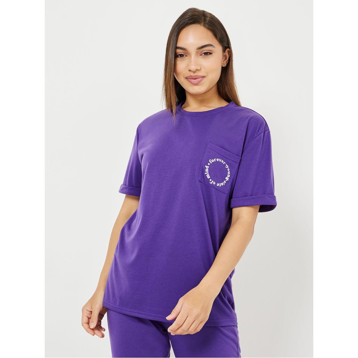 Styli Unwind Slogan Print Pocket Detail T-Shirt & Pyjama Set-women-clothing-nightwear-pyjamas-longsets-image-2