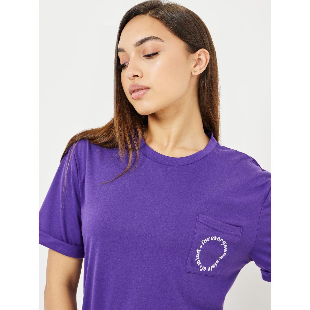 Styli Unwind Slogan Print Pocket Detail T-Shirt & Pyjama Set-women-clothing-nightwear-pyjamas-longsets-image-3