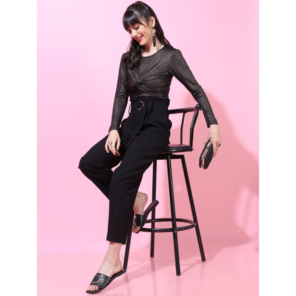 Tokyo Talkies X Styli Front Twist Fitted Crop Top-women-clothing-shirtsandblouses-blouses-image-2