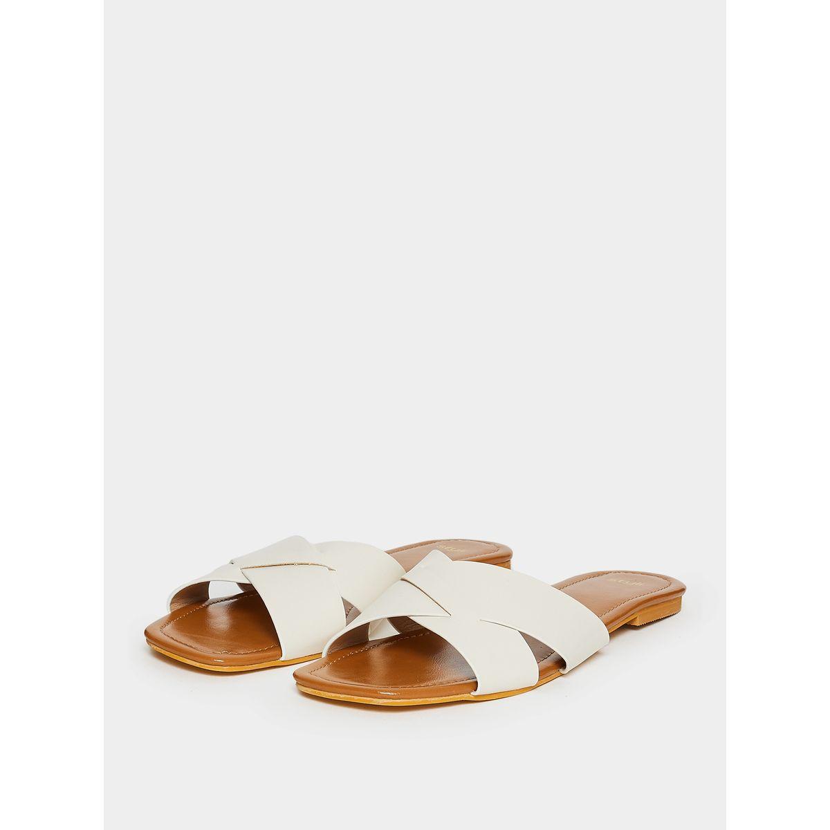 صندل فلات بسيور متقاطعة-women-shoes-sandals-flats-image-2