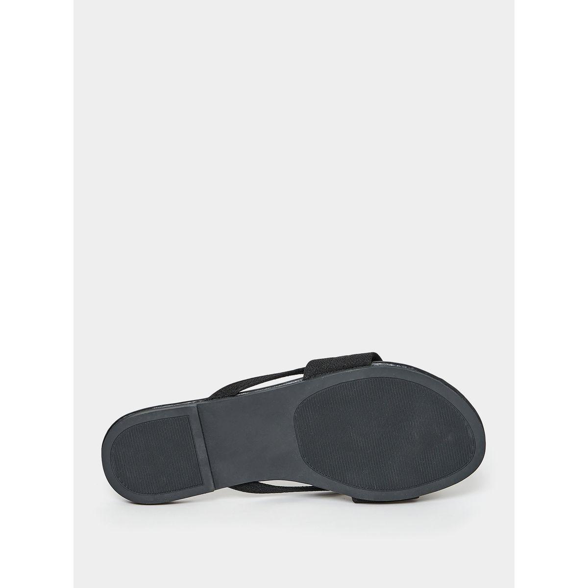 Styli Solid Flower Embellished Flat Sandal-women-shoes-sandals-flats-image-7