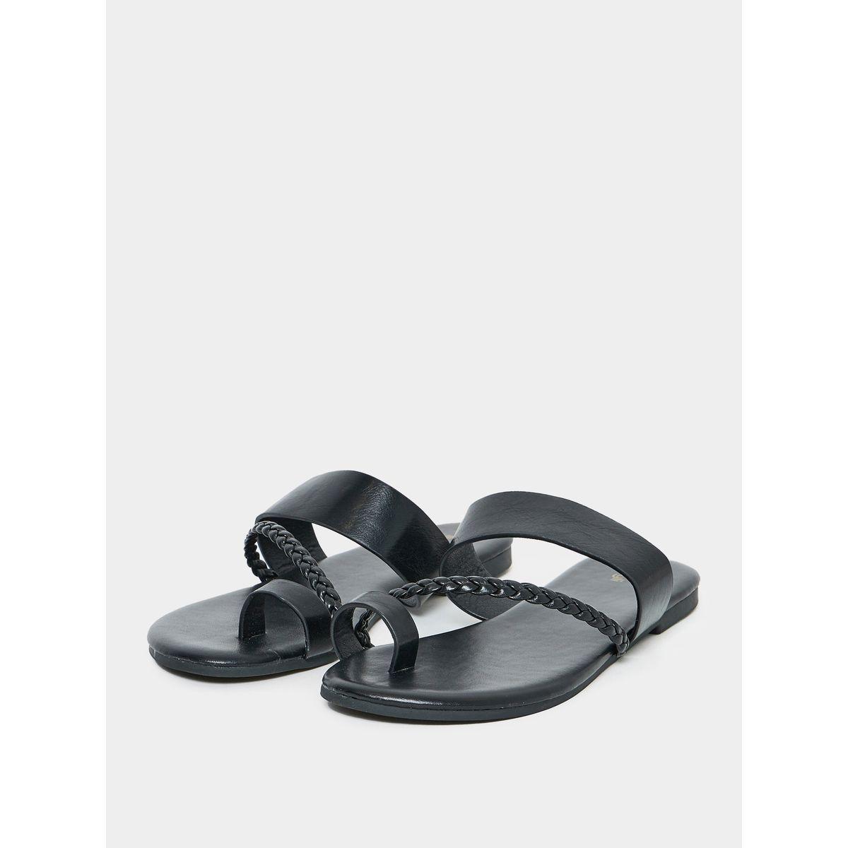 Styli Solid Round Toe Braided Strap Detail Flat Sandal-women-shoes-sandals-flats-image-2