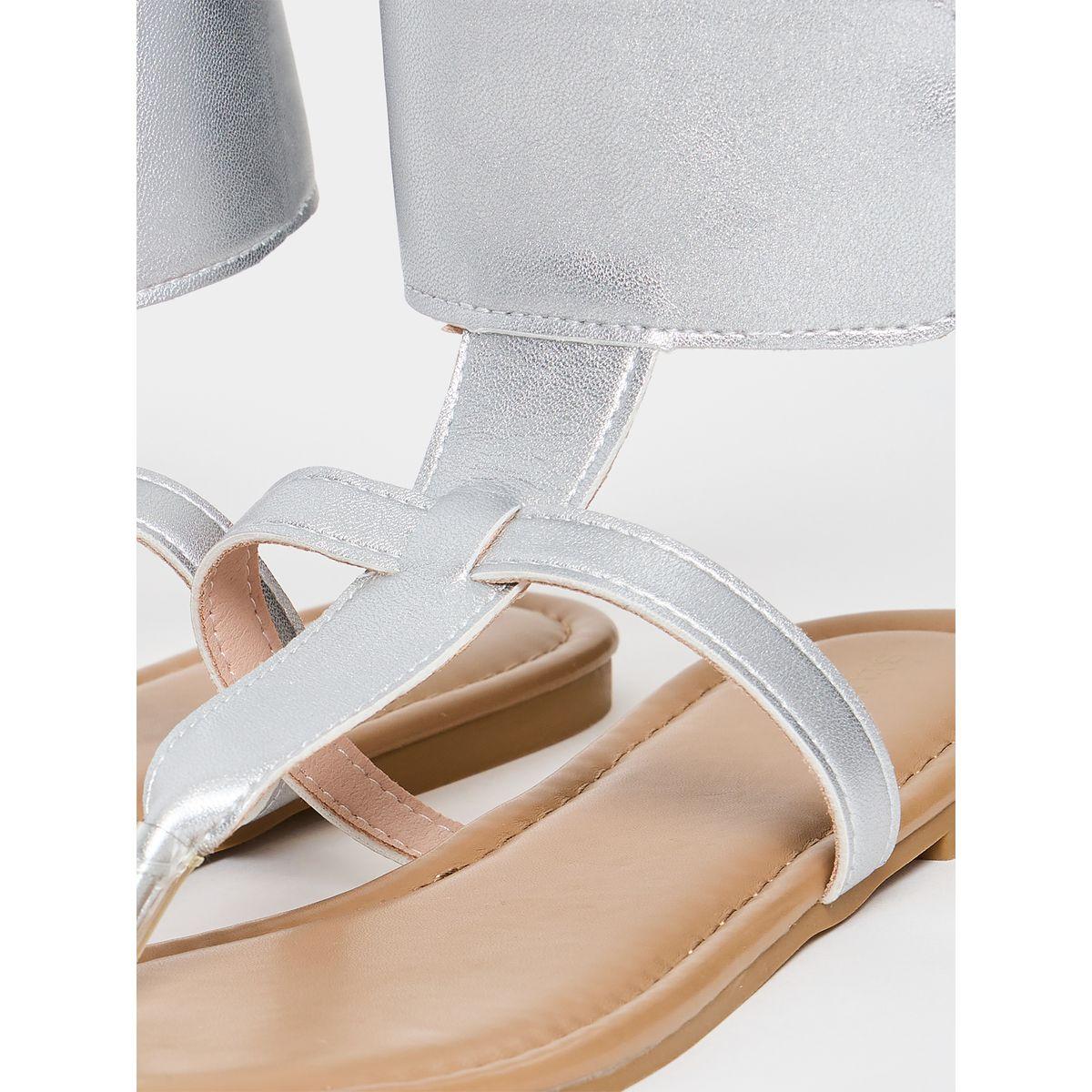 Styli Metallic Round Toe Thick Ankle Strap Buckle Flat Sandal-women-shoes-sandals-flats-image-6