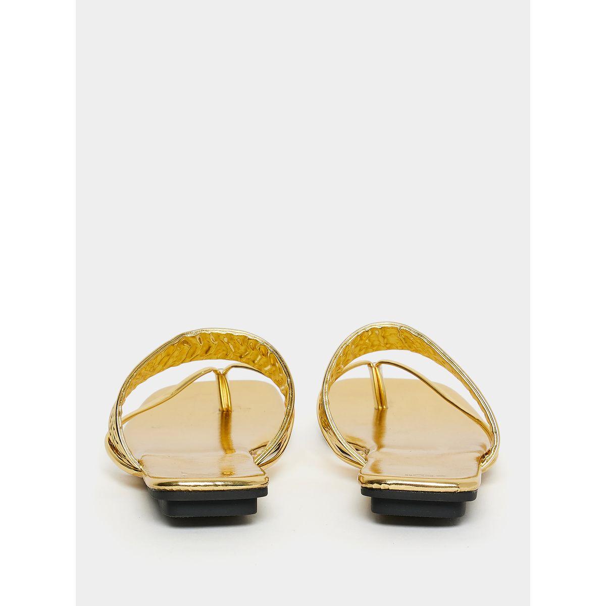صندل فلات بتفاصيل بارزة الملمس-women-shoes-sandals-flats-image-5