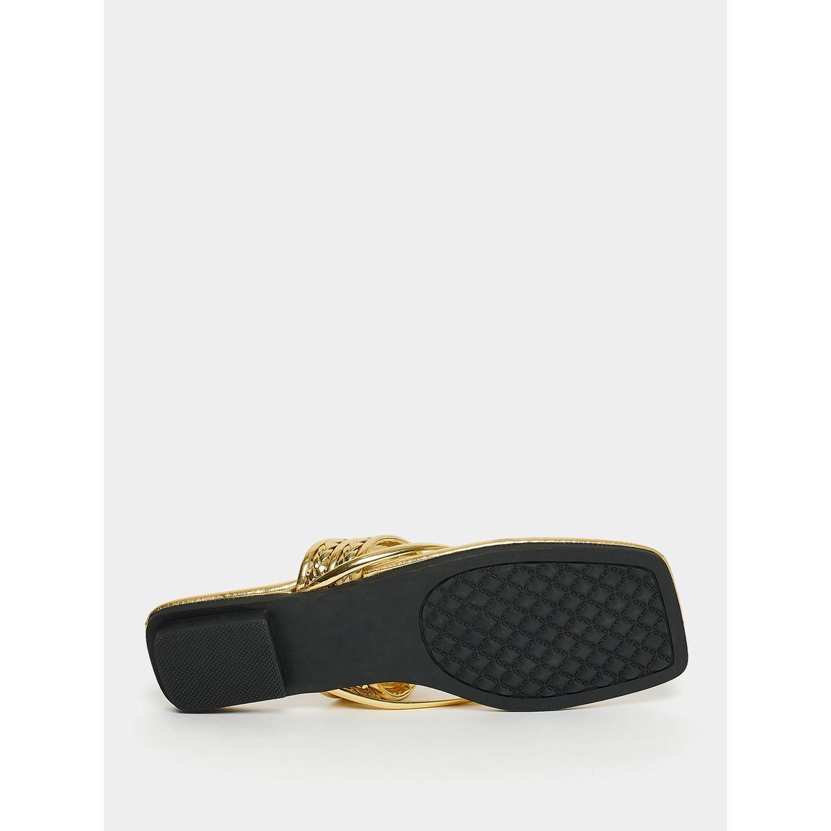 صندل فلات بتفاصيل بارزة الملمس-women-shoes-sandals-flats-image-7