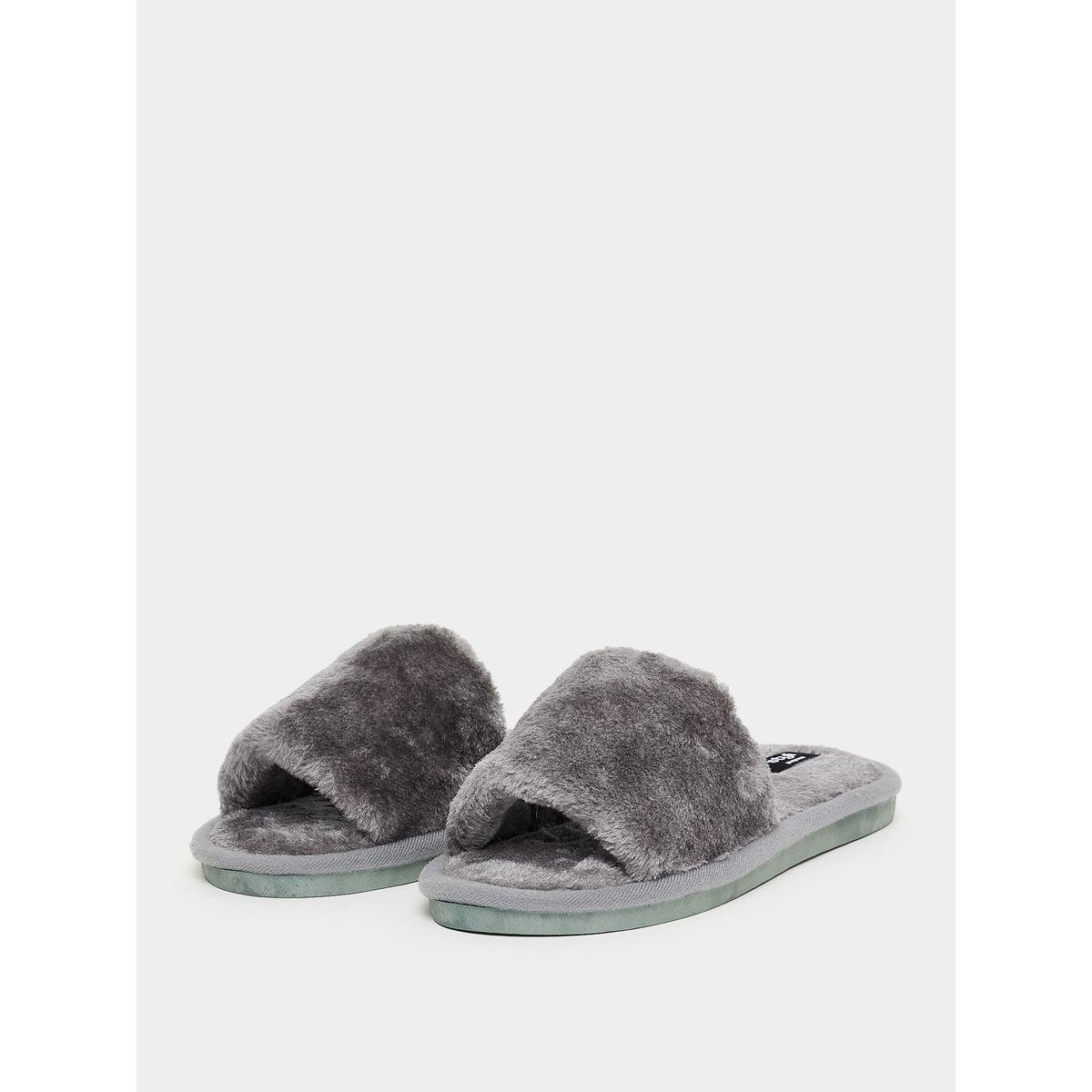 شبشب غرفة نوم مزين بفرو-women-shoes-bedroomslippers-image-3