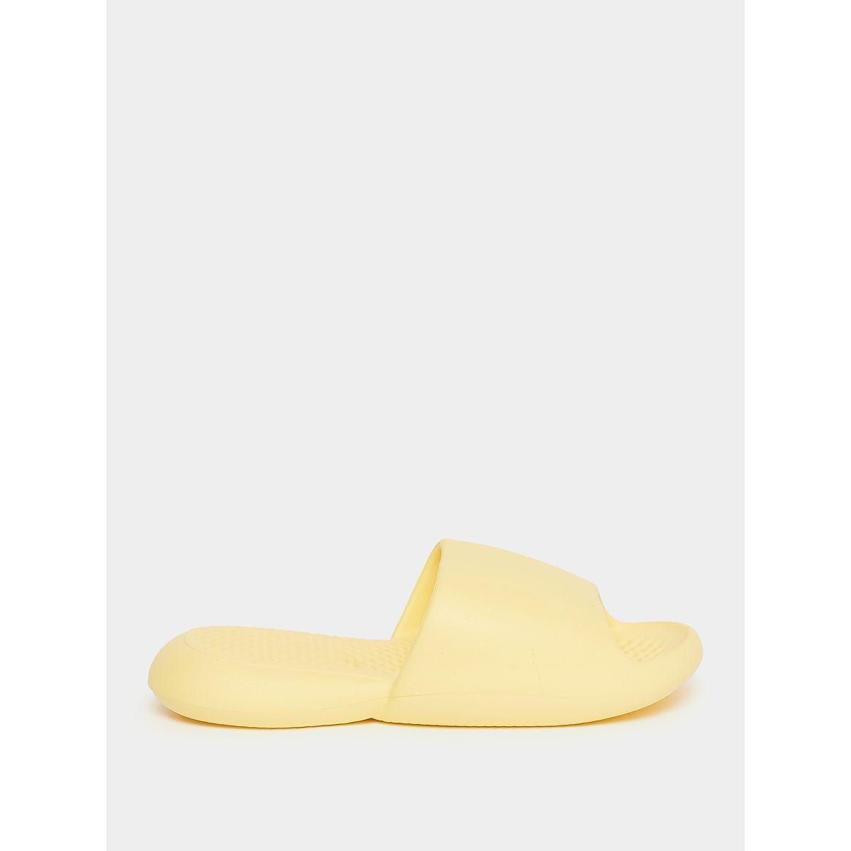 شبشب بتفاصيل بارزة الملمس-women-shoes-flipflopsandslides-image-1