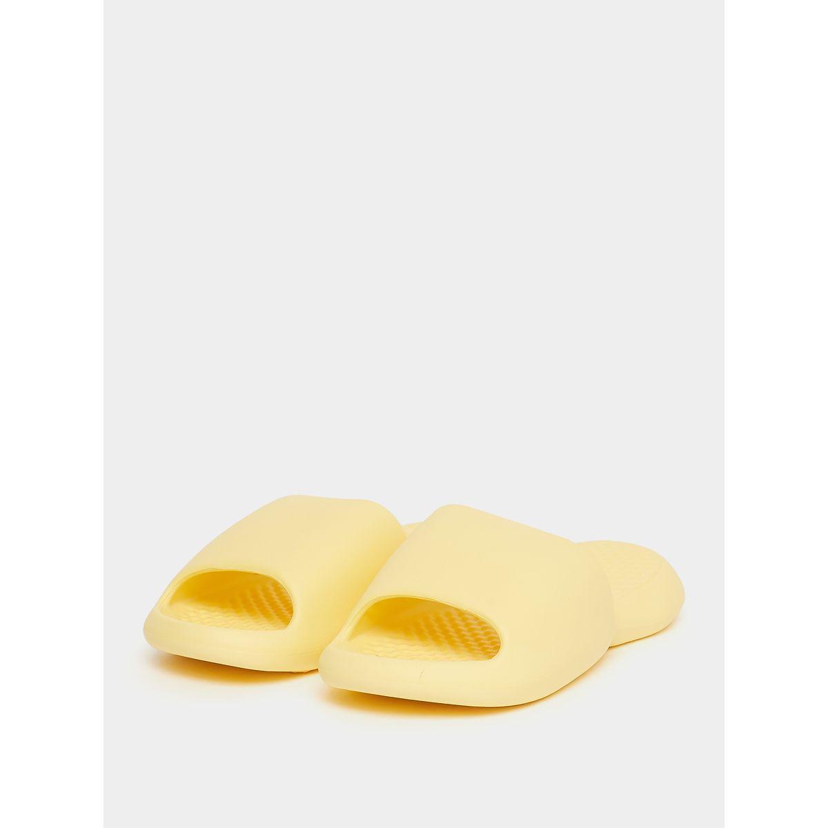 شبشب بتفاصيل بارزة الملمس-women-shoes-flipflopsandslides-image-2