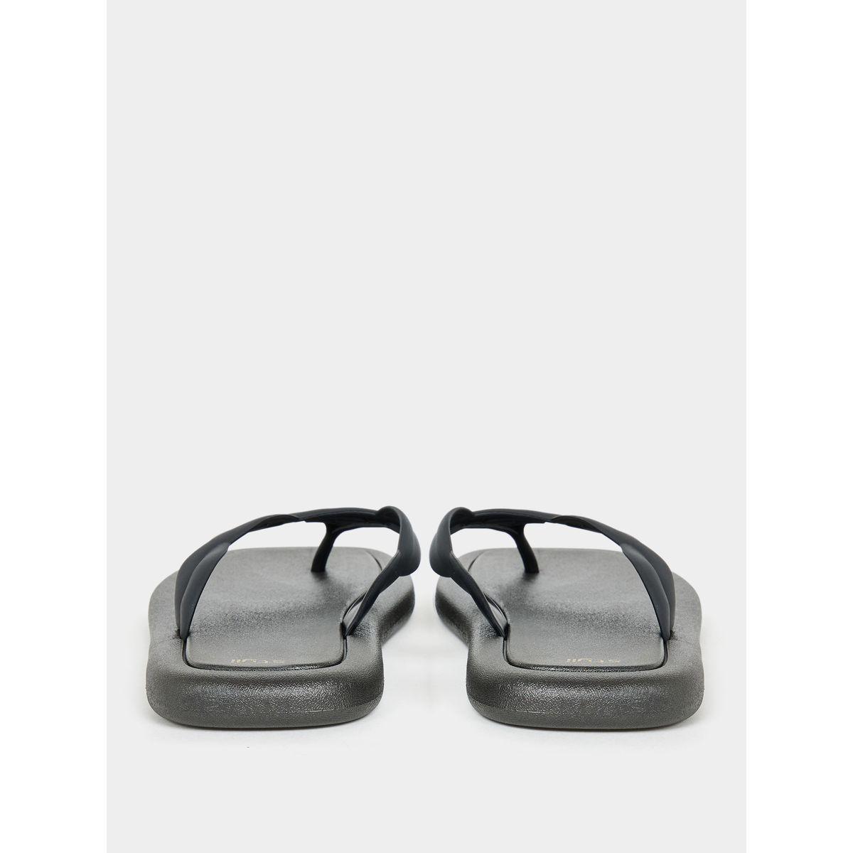 Styli Braided Strap Flip Flops-women-shoes-flipflopsandslides-image-4