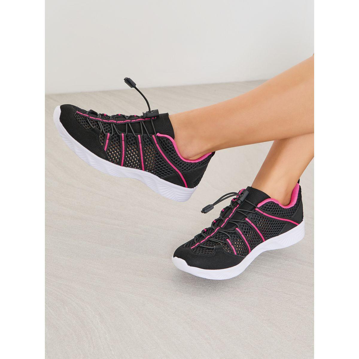 حذاء كاجوال بتداخلات شبكية-women-shoes-sneakers-image-1