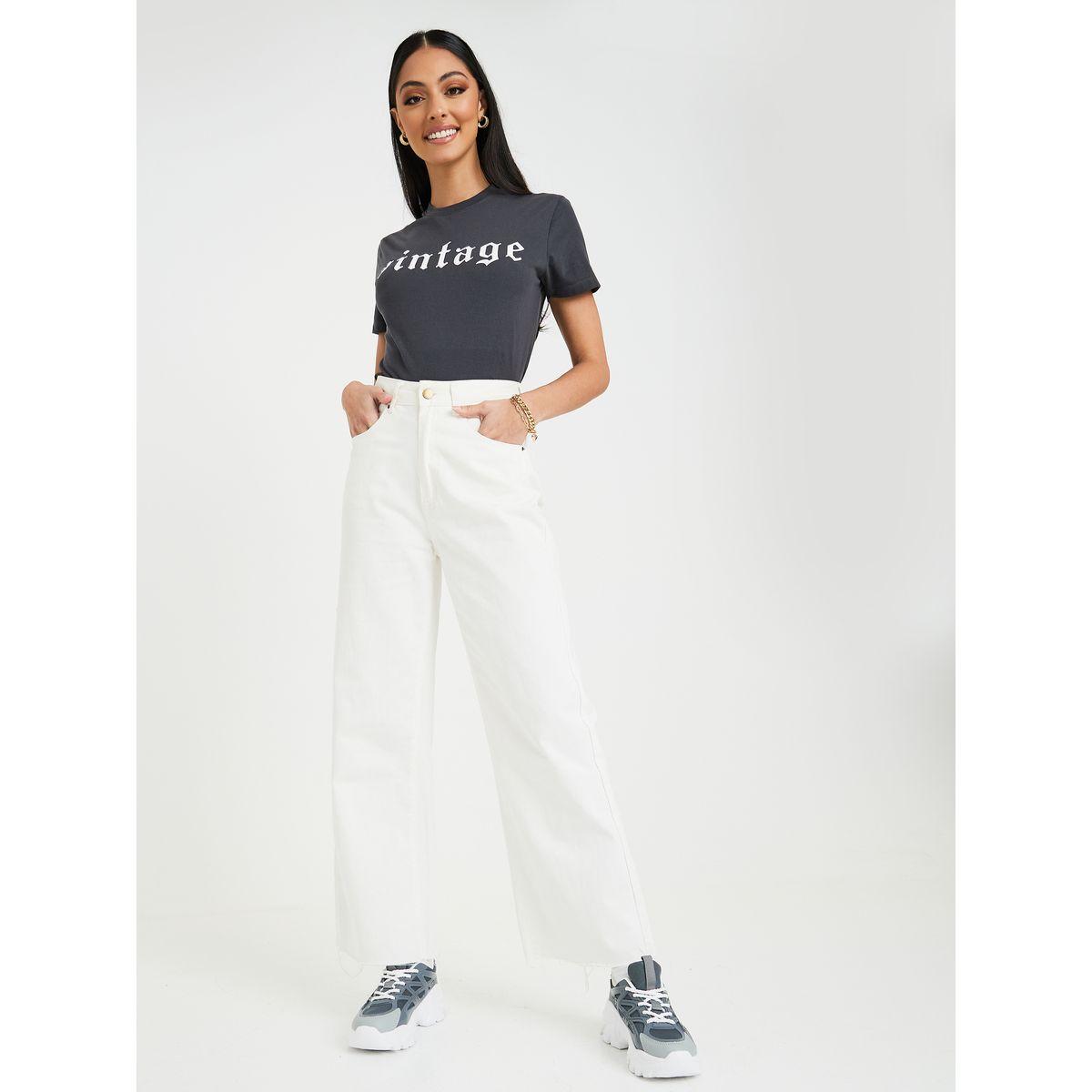 تيشيرت مطبع بطبعة كتابة-women-clothing-tshirts-image-2