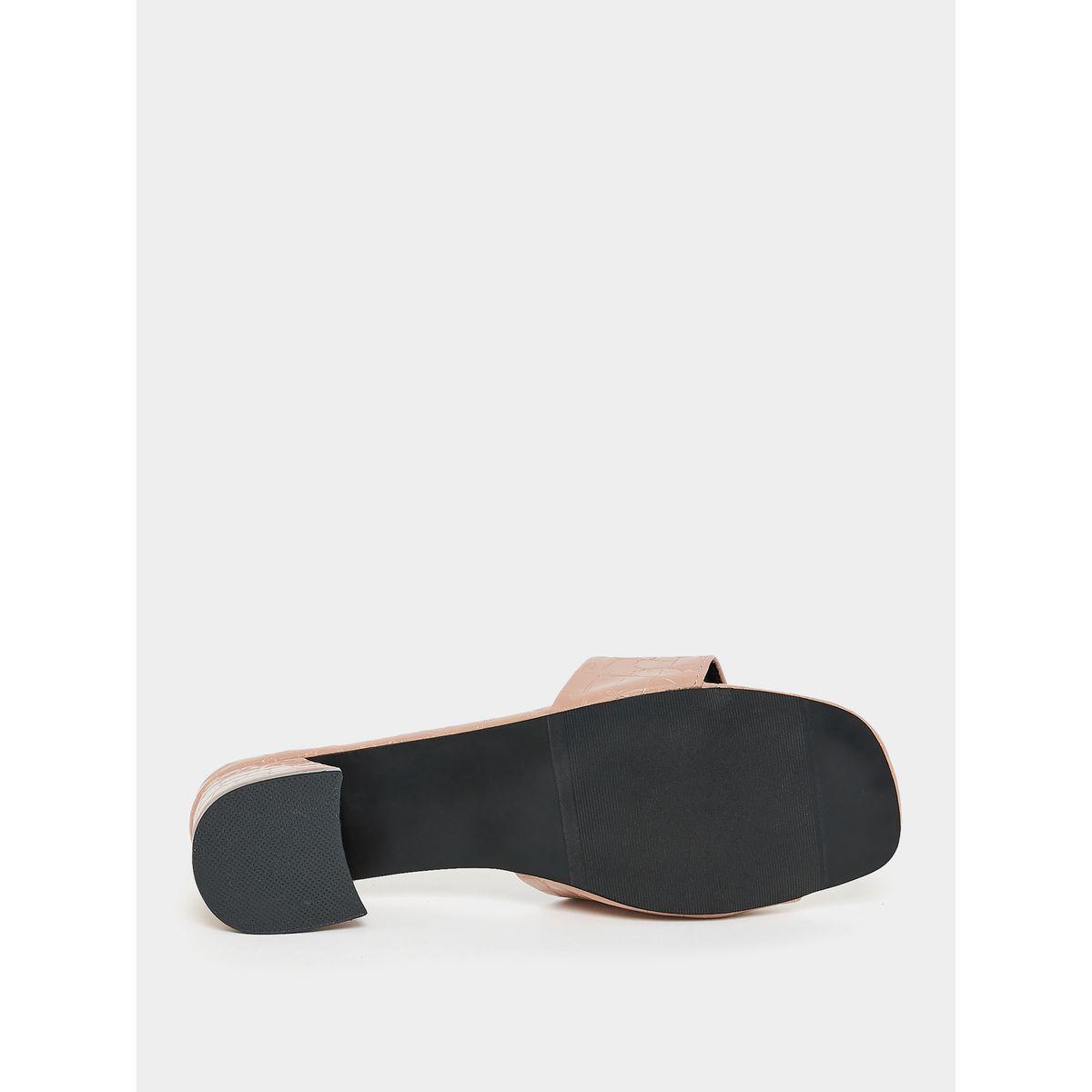 Styli Asymmetric Strap Textured Block Heel Sandals-women-shoes-heels-image-7