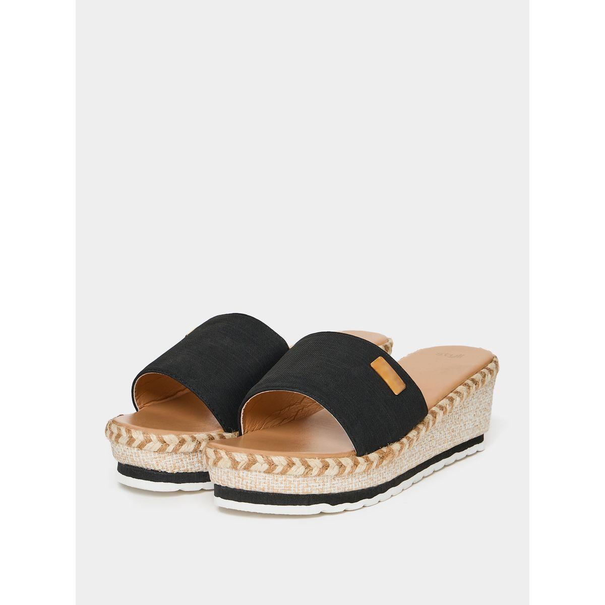 صندل بتفاصيل بارزة الملمس-women-shoes-heels-image-3