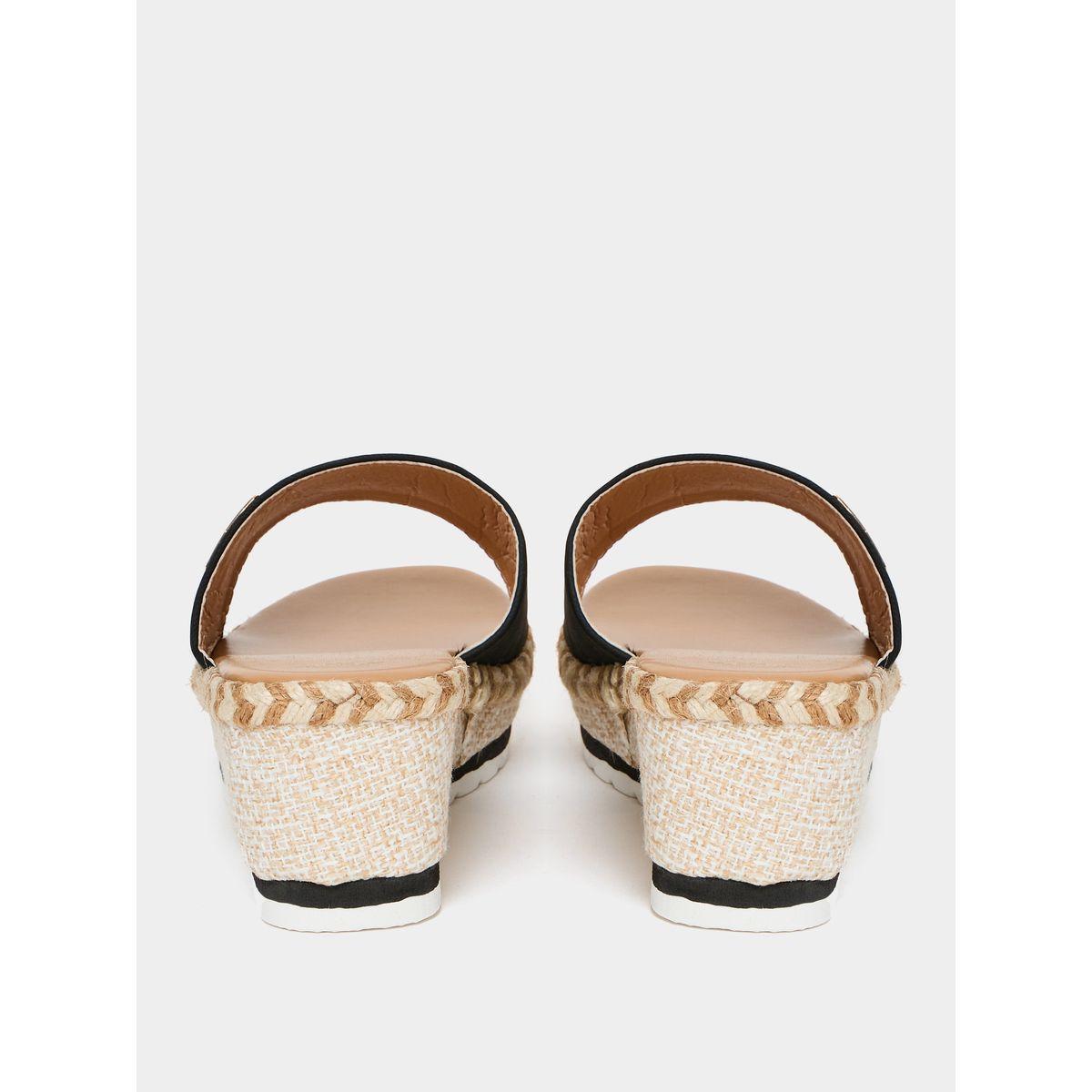 Styli Logo Detail Textured Sandals-women-shoes-heels-image-4