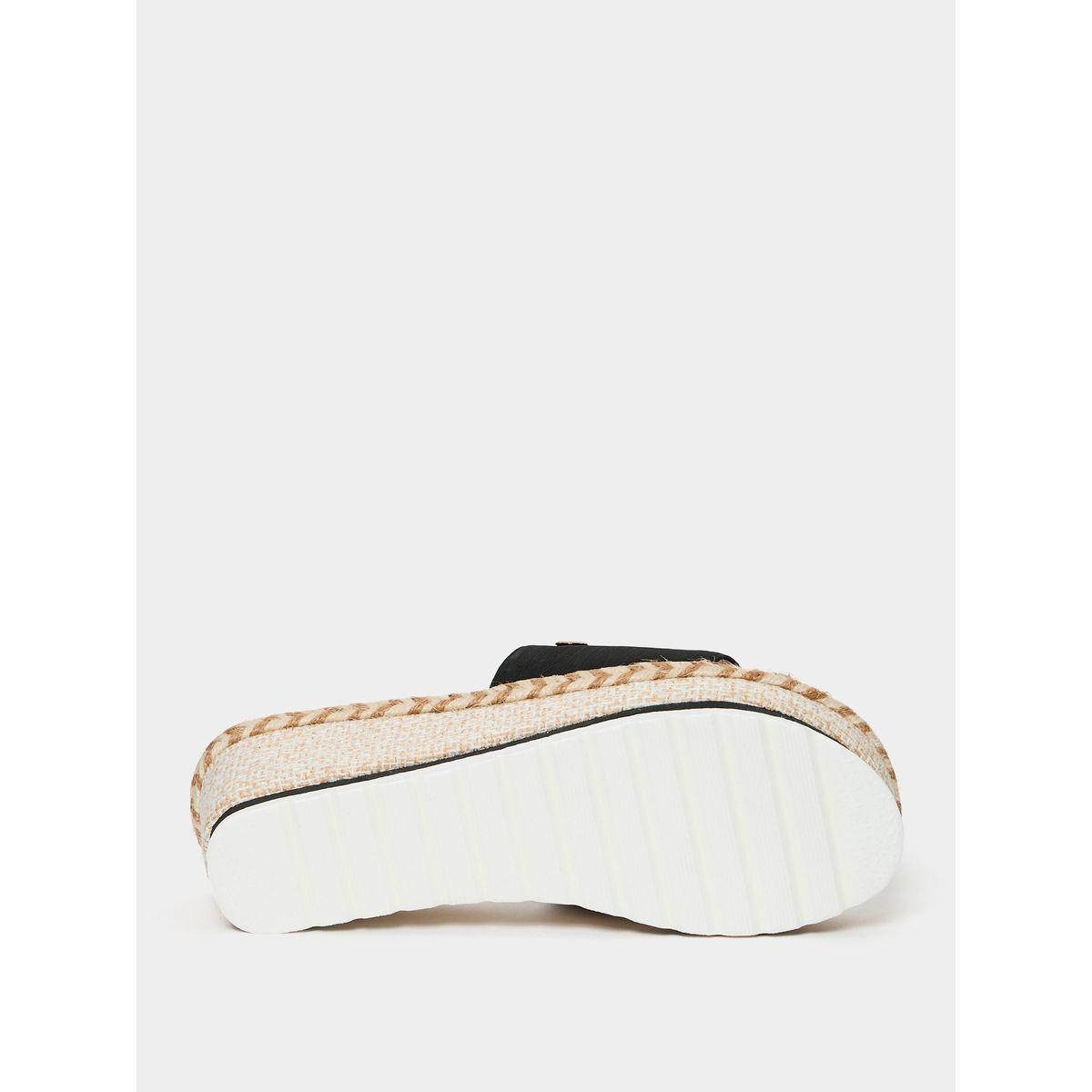 Styli Logo Detail Textured Sandals-women-shoes-heels-image-7