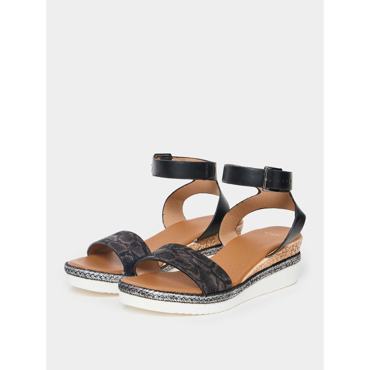 Styli Textured Ankle Buckle Flat Sandal-women-shoes-sandals-flats-image-2