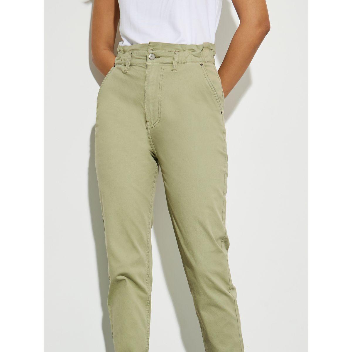 جينز بقصة موم وخصر بيبر باغ-women-clothing-bottoms-jeans-image-3