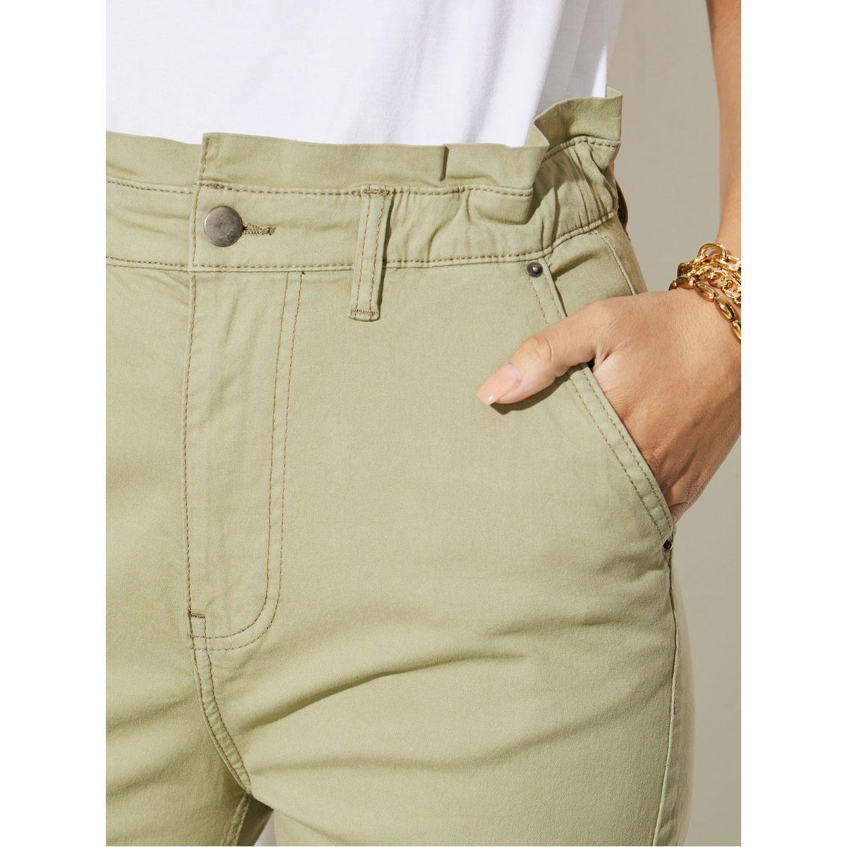 جينز بقصة موم وخصر بيبر باغ-women-clothing-bottoms-jeans-image-4