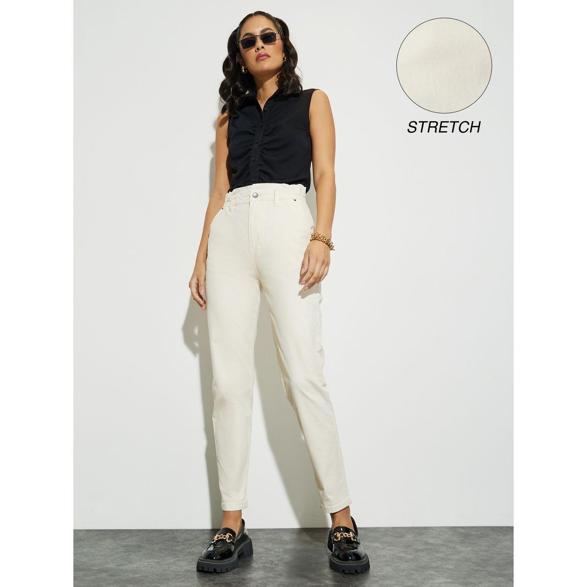 جينز بقصة موم وخصر بيبر باغ-women-clothing-bottoms-jeans-image-1