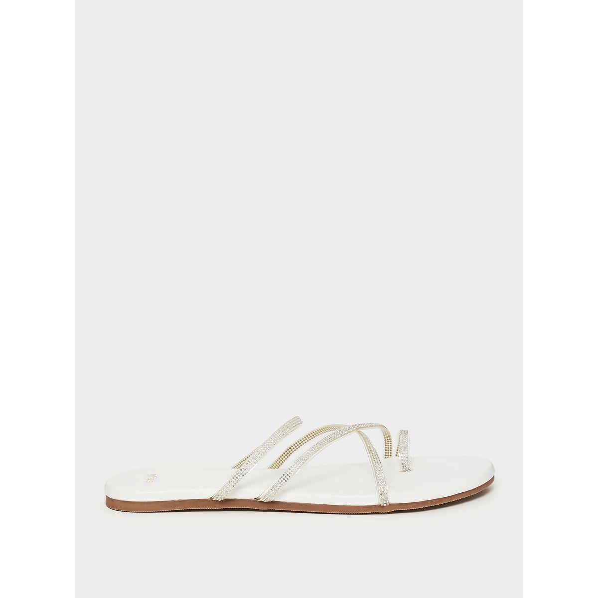 صندل فلات بسيور كروس-women-shoes-sandals-flats-image-2