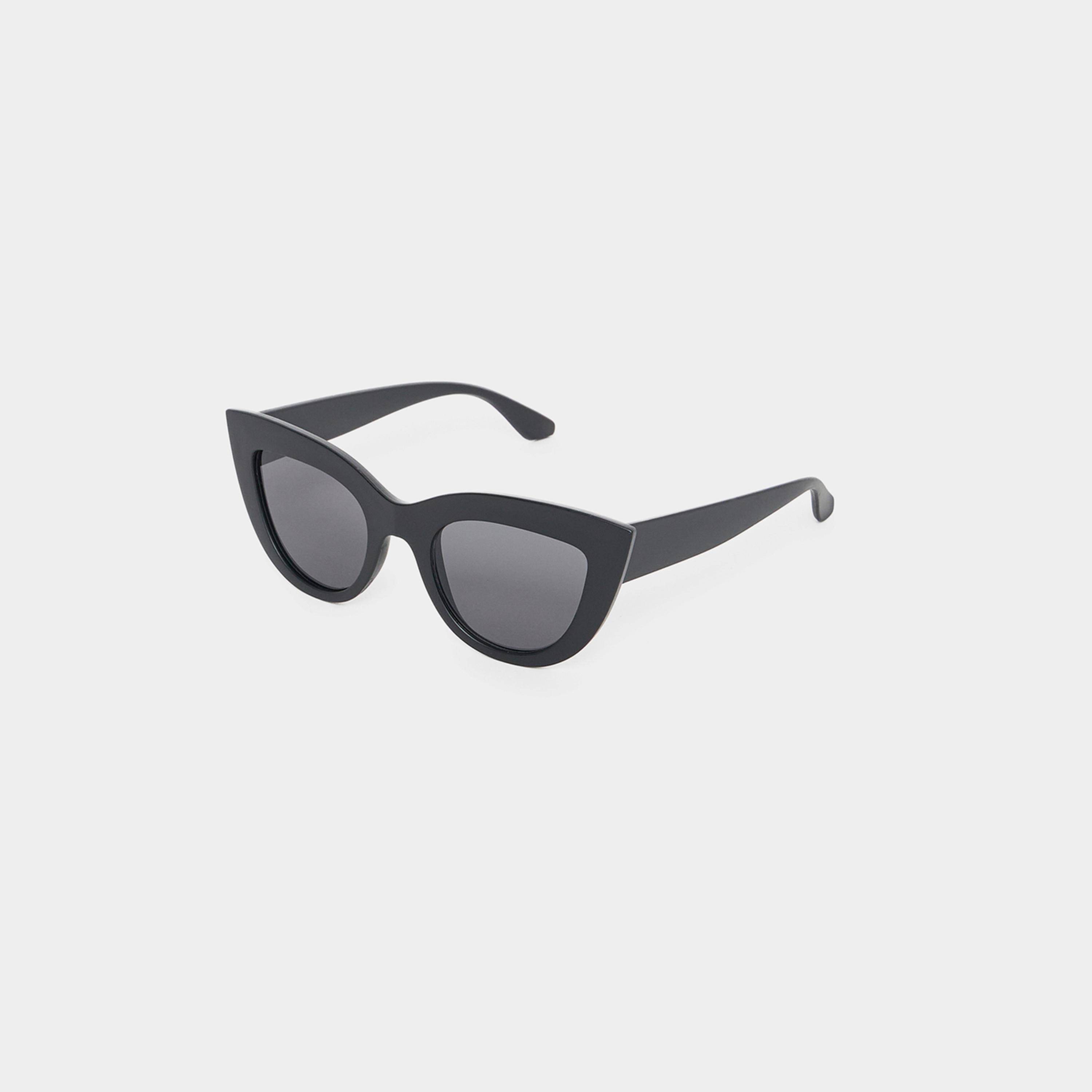 Styli Matte Cat Eye Sunglasses-women-sunglasses-image-1