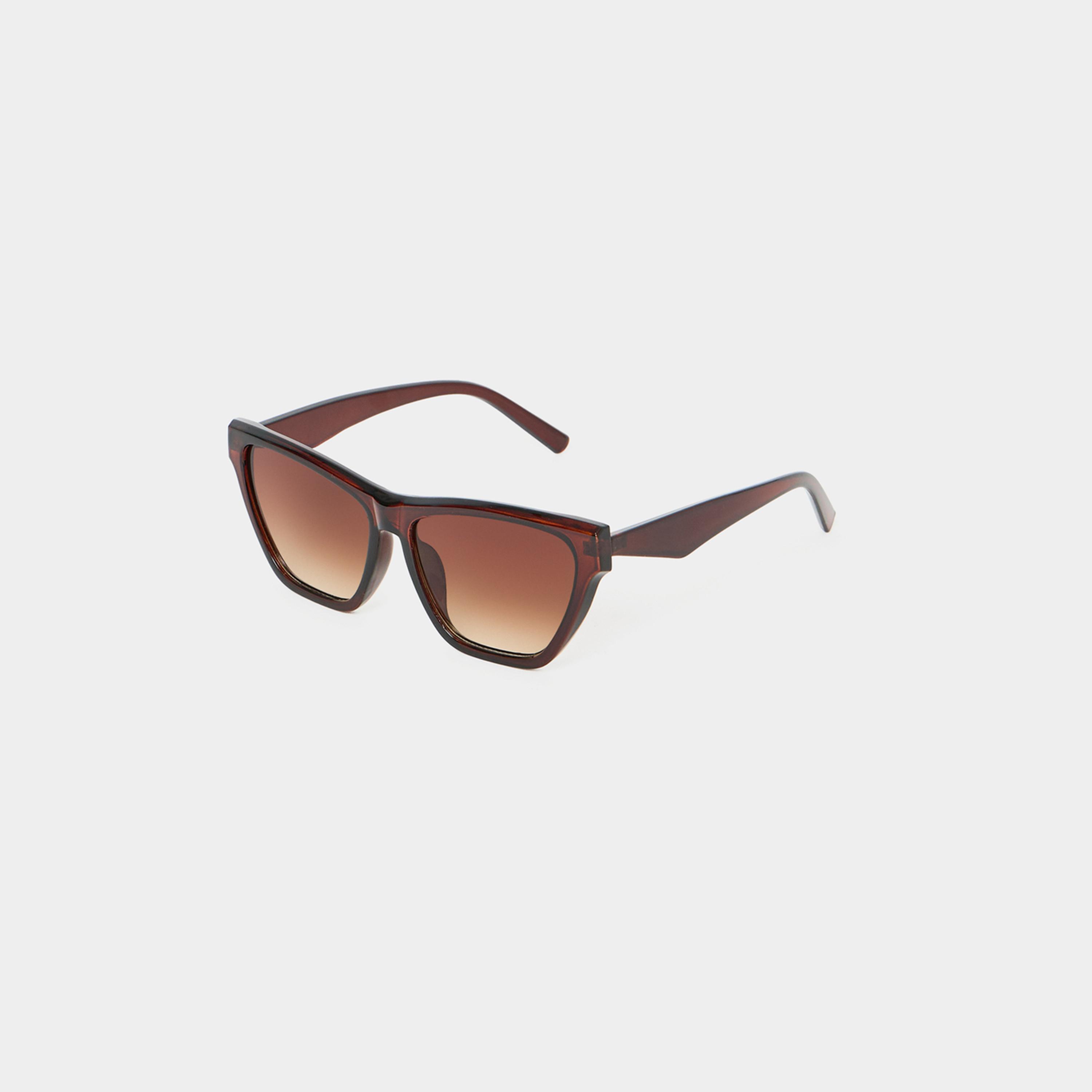 ستايلي - نظارة شمسية واسعة على شكل عين القطة-women-sunglasses-image-1
