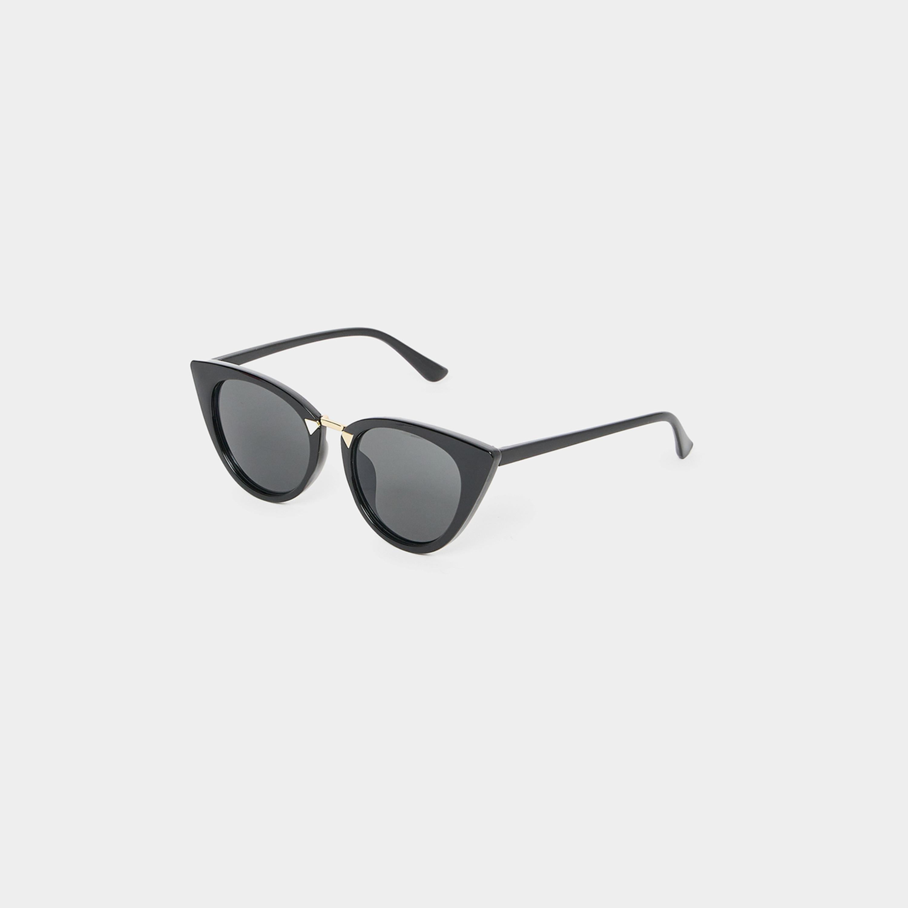 ستايلي - نظارة شمسية على شكل عين القطة-women-sunglasses-image-1