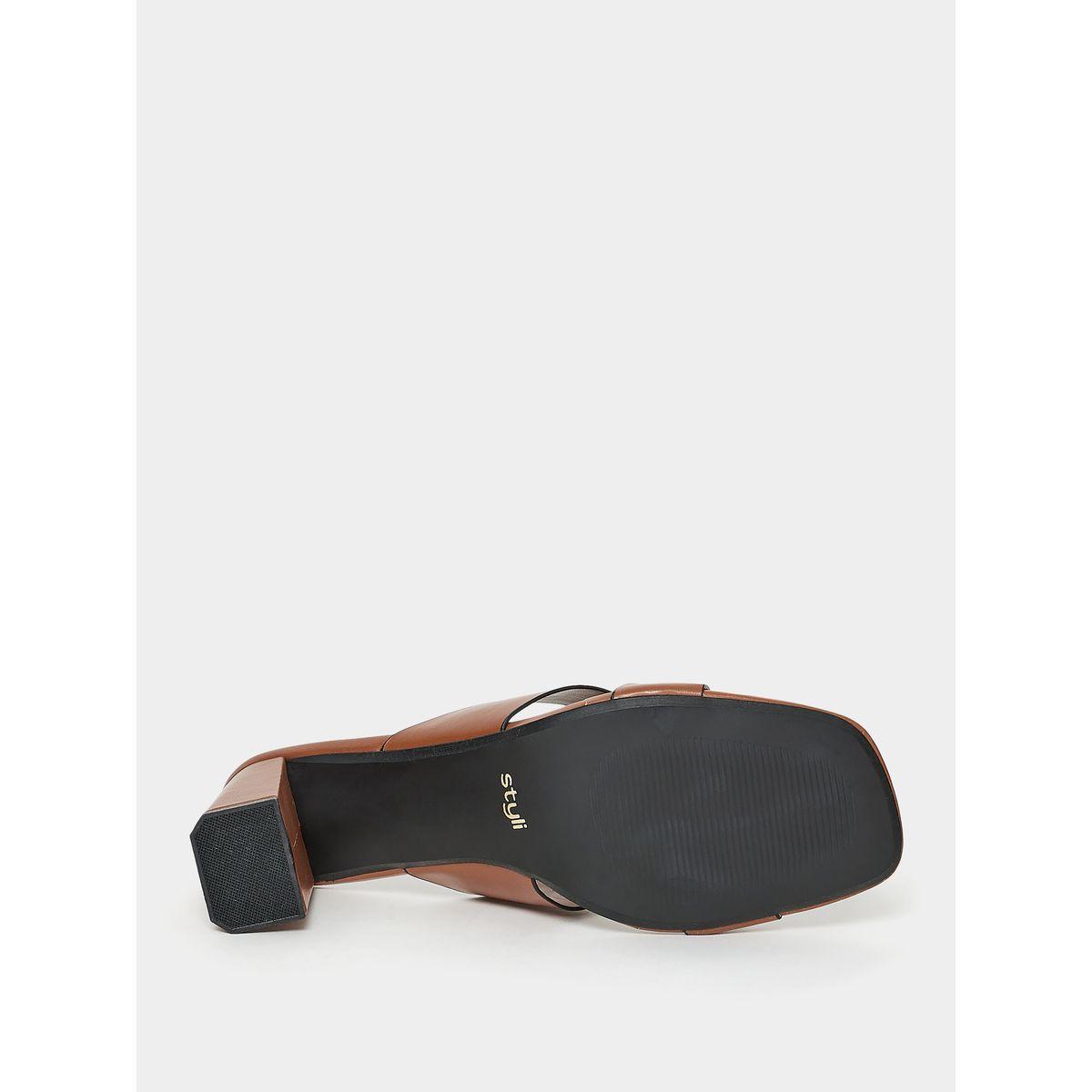 Styli Low Heel Strap Sandal-women-shoes-heels-image-7