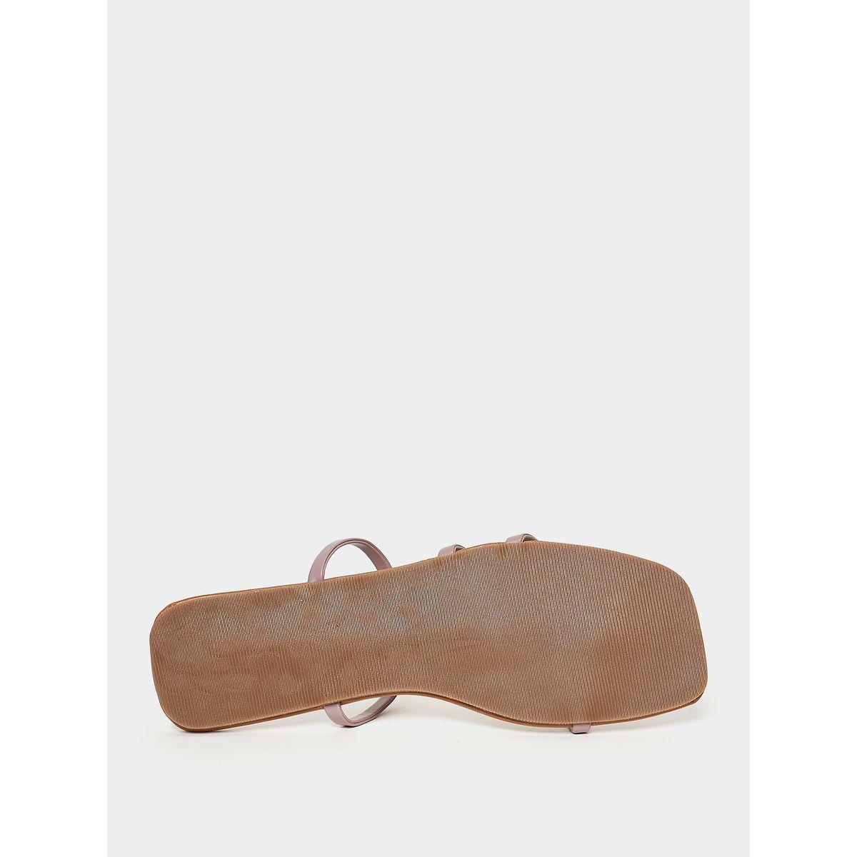 صندل فلات بسيور رفيعة-women-shoes-sandals-flats-image-7