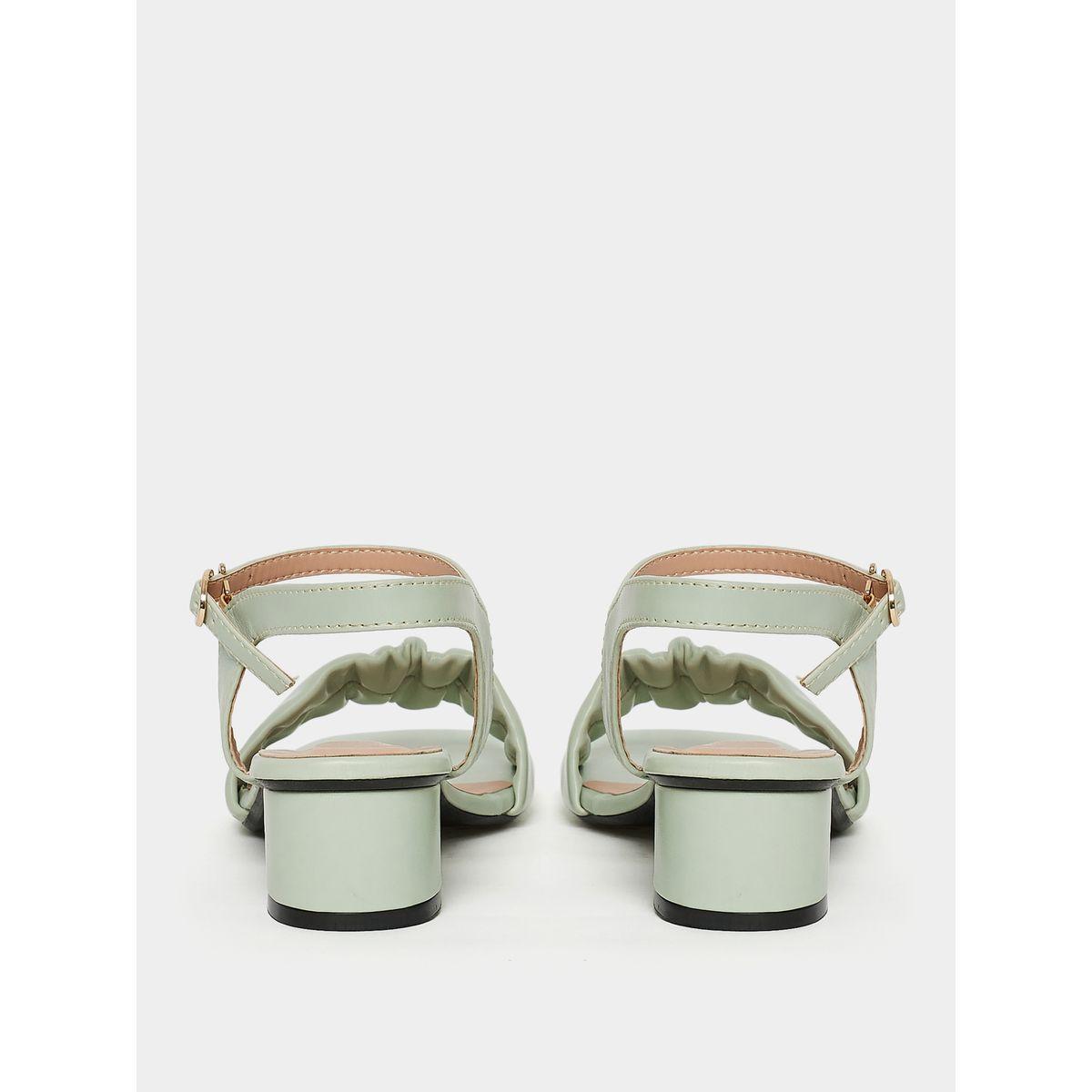 صندل كاجوال بكعب منخفض-women-shoes-sandals-flats-image-3
