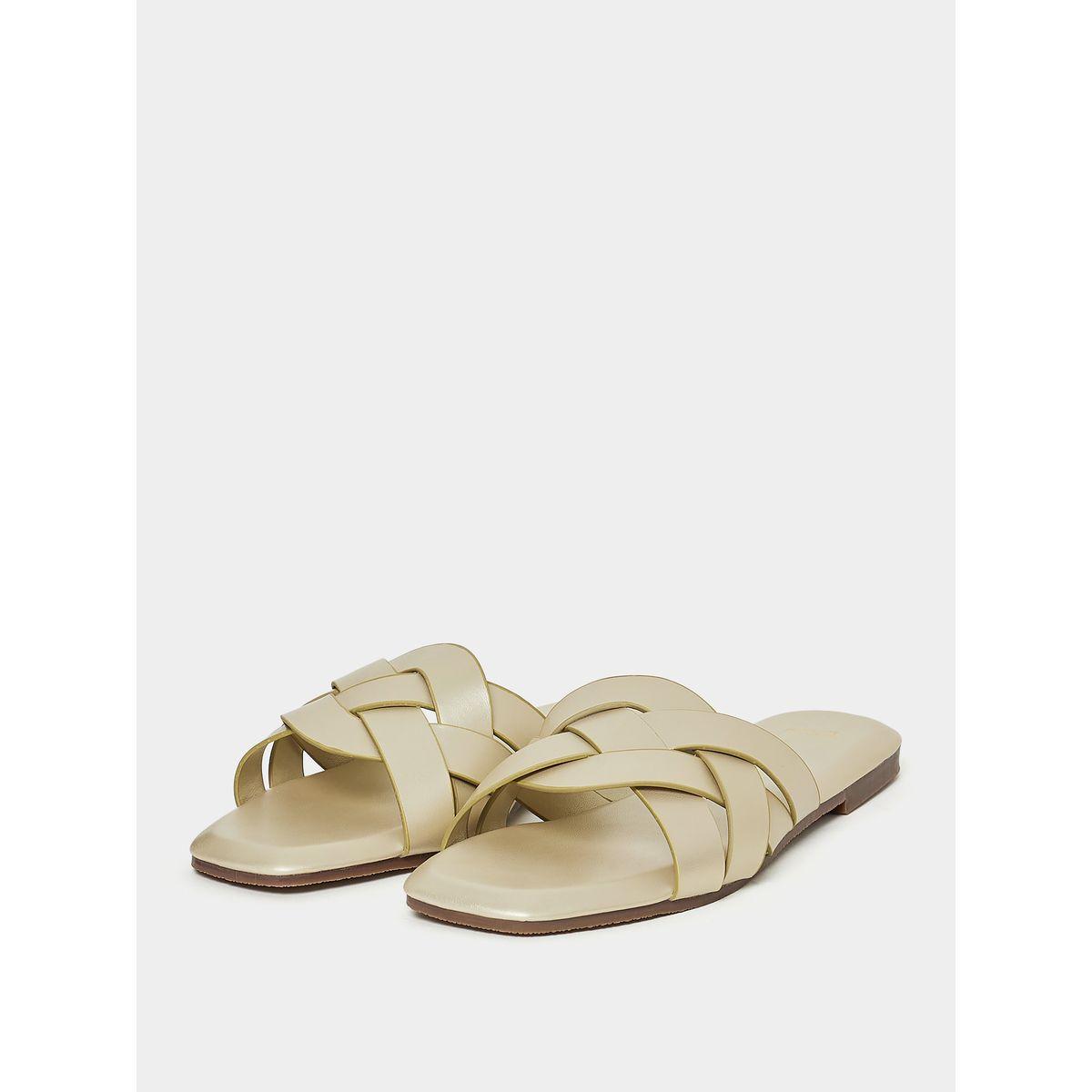 Styli Thick Band Flat Sandal-women-shoes-sandals-flats-image-3
