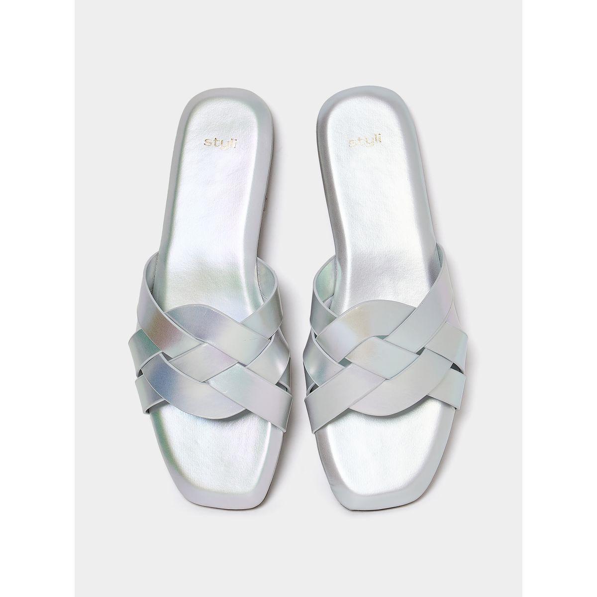 Styli Thick Band Flat Sandal-women-shoes-sandals-flats-image-4