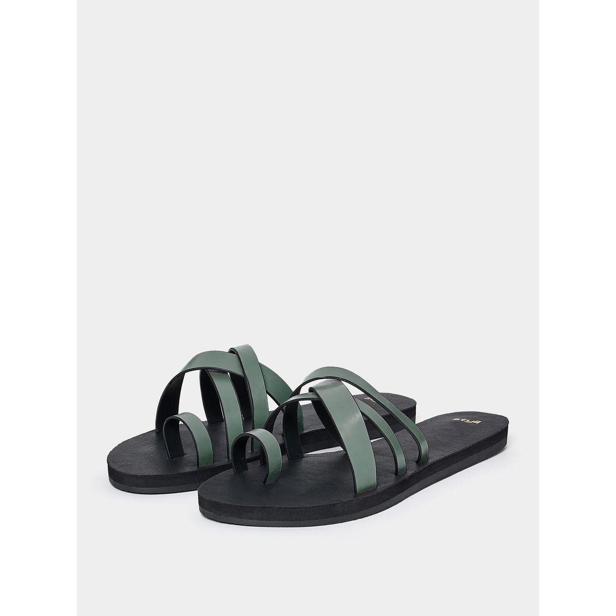 Styli Interlocked Band Toe Loop Flat Sandals-women-shoes-sandals-flats-image-2