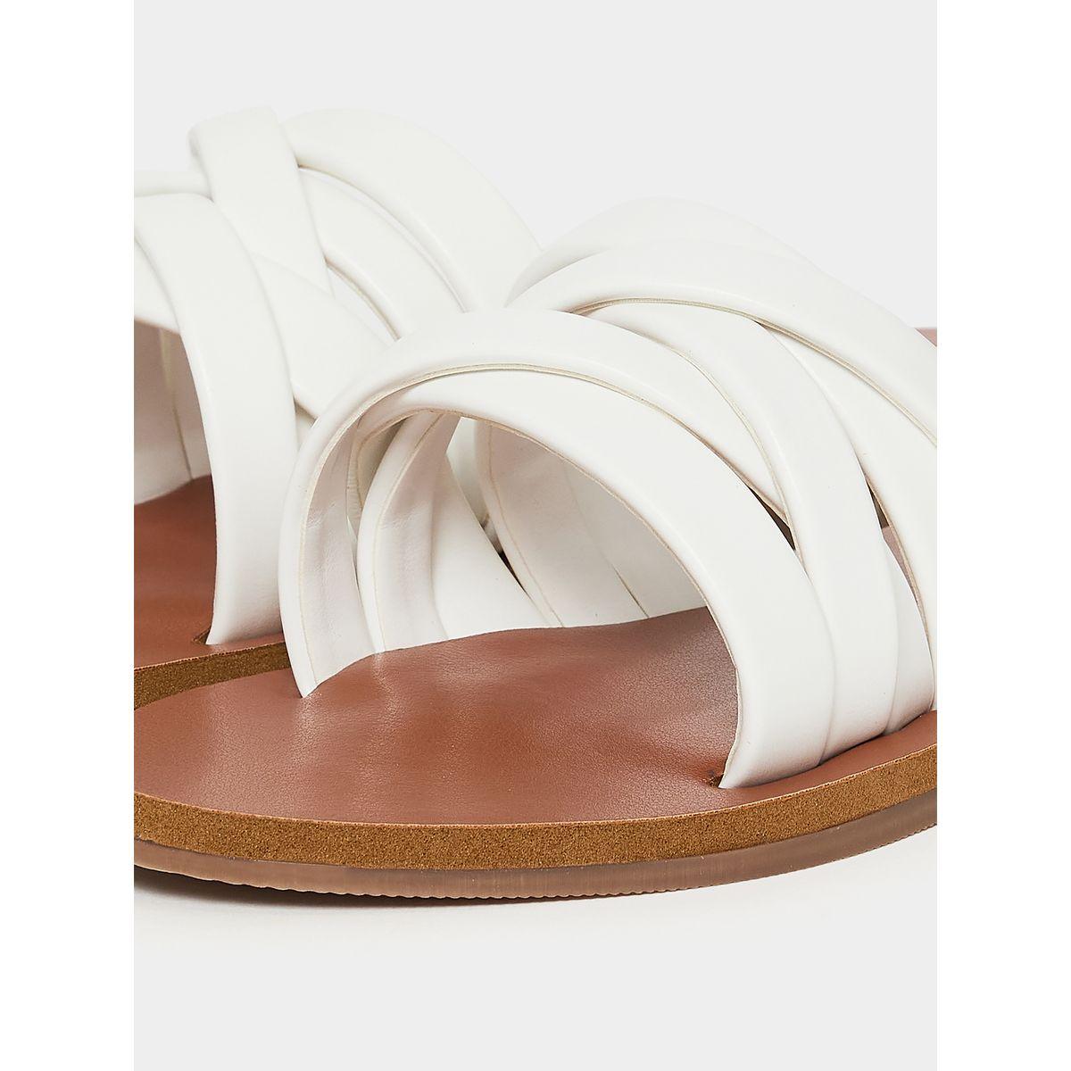 Styli Interlocked Band Flat Sandals-women-shoes-sandals-flats-image-6