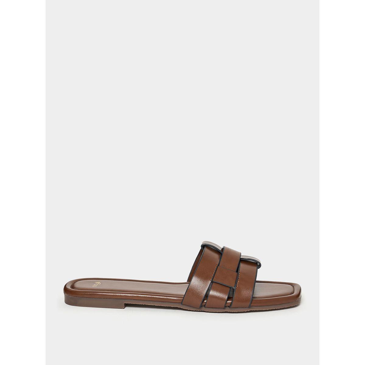 Styli Tailored Band Interlocked Flat Sandals-women-shoes-sandals-flats-image-2