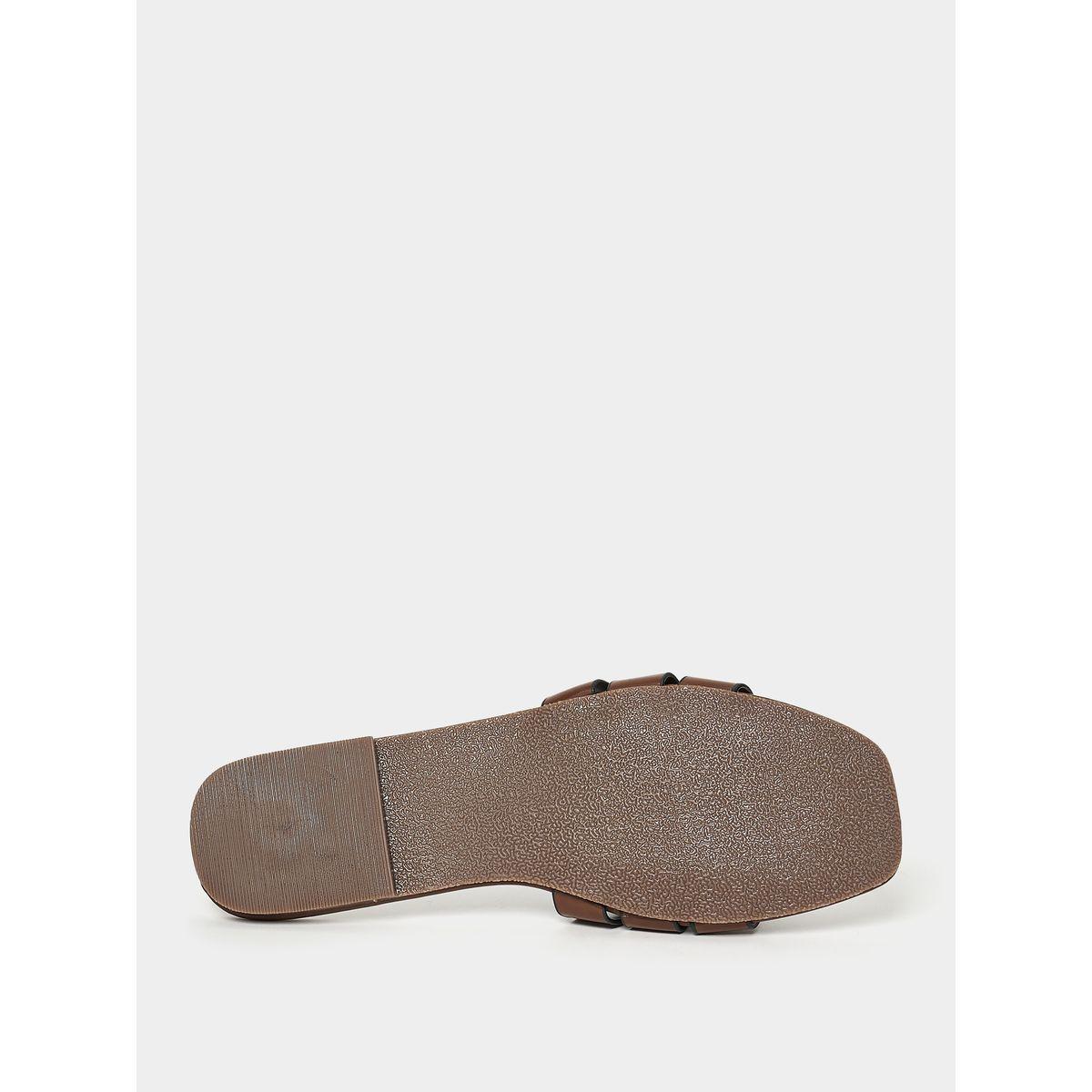 Styli Tailored Band Interlocked Flat Sandals-women-shoes-sandals-flats-image-7