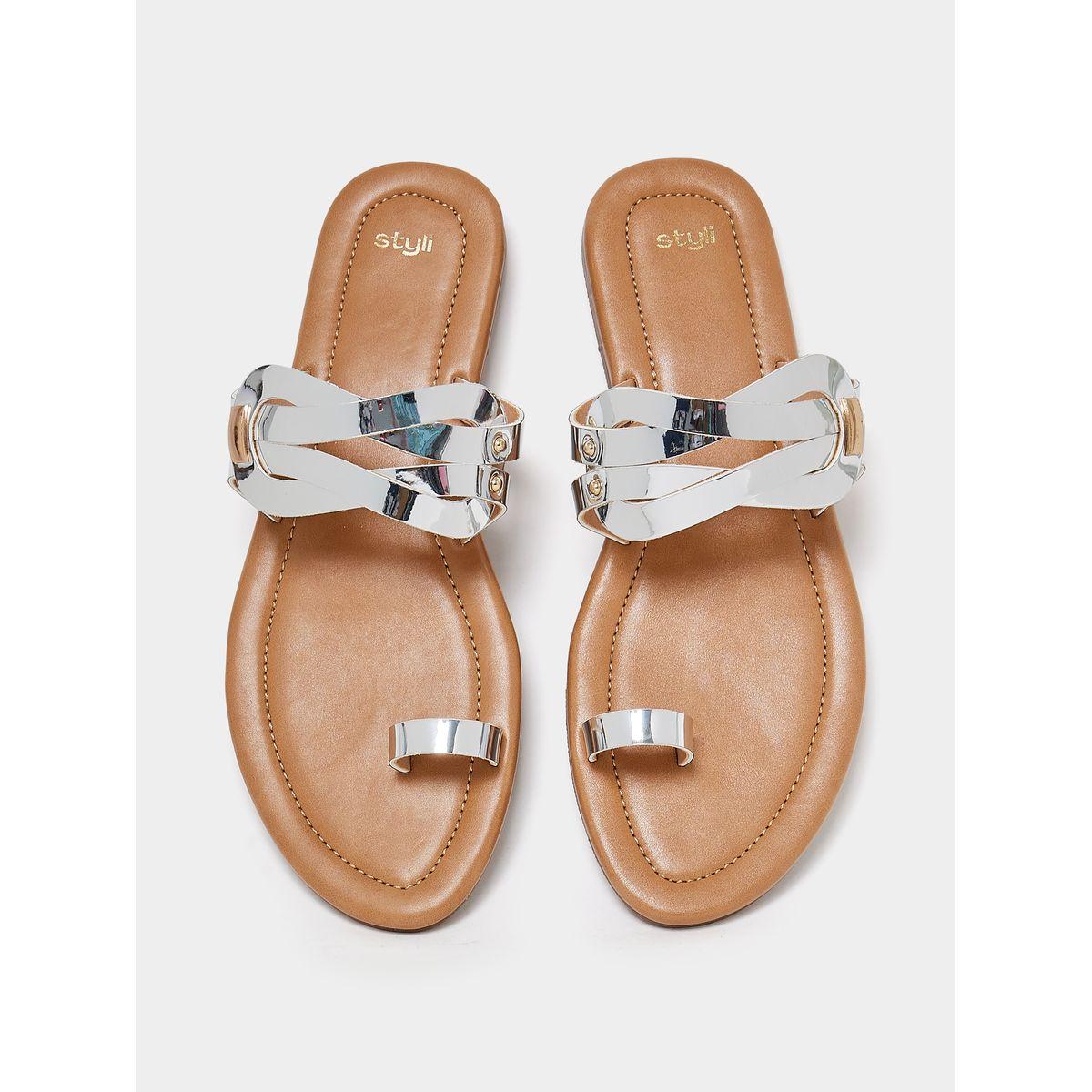 صندل فلات بسيور لامعة-women-shoes-sandals-flats-image-5