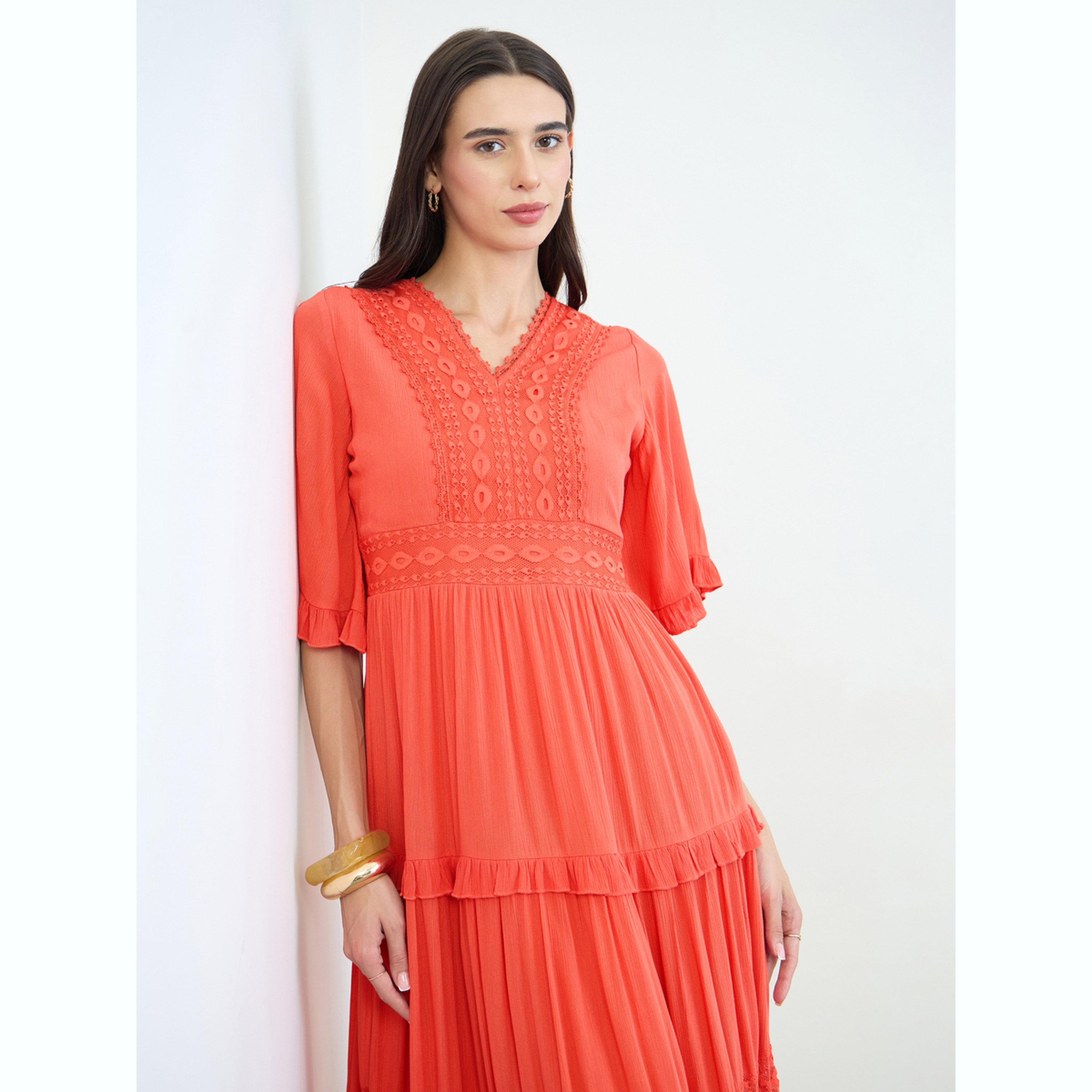 فستان ميدي مظهر ذو طبقات بتفاصيل دانتيل-women-clothing-dresses-image-2