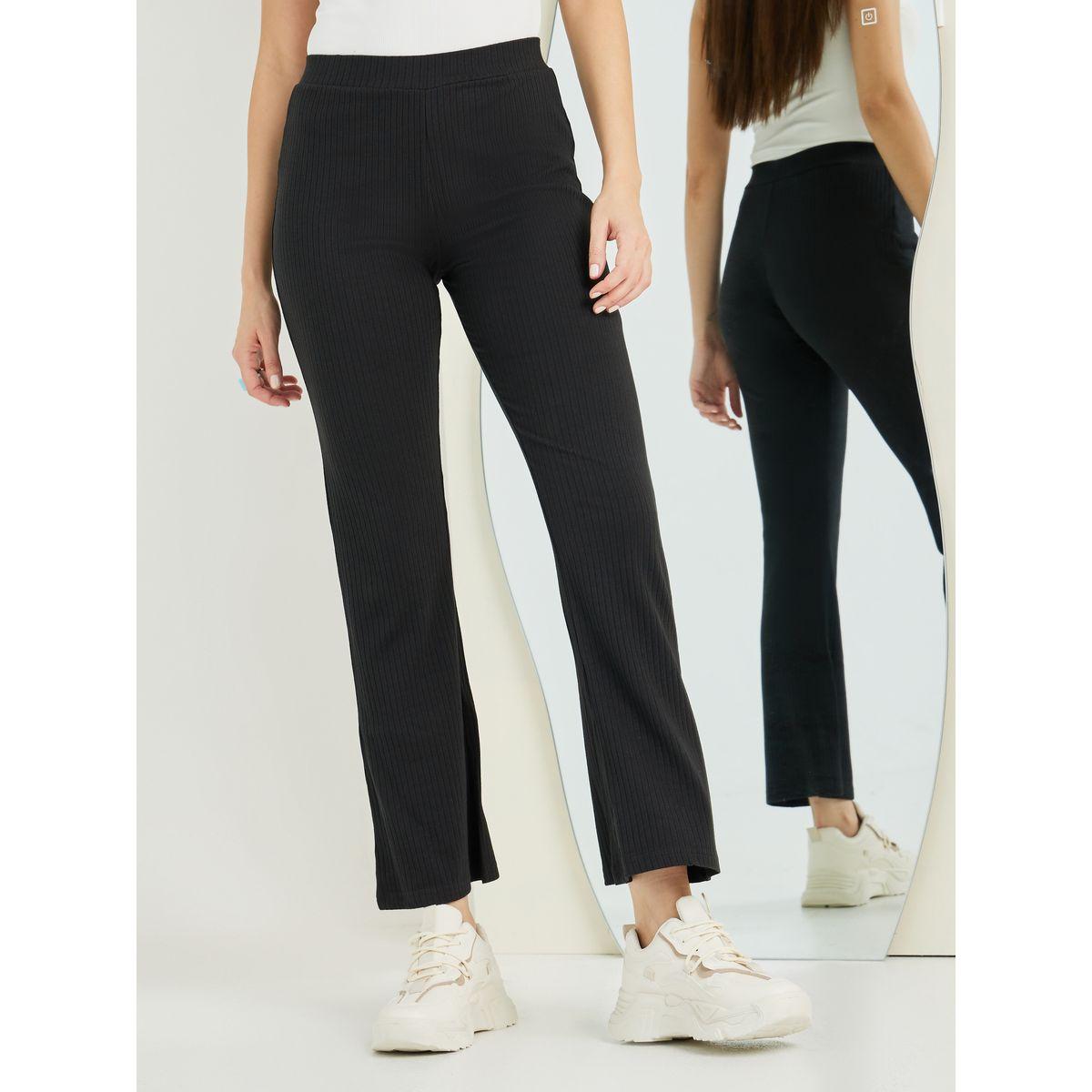 Styli Textured Ribbed Fit and Flare Leggings-women-clothing-bottoms-leggings-image-3
