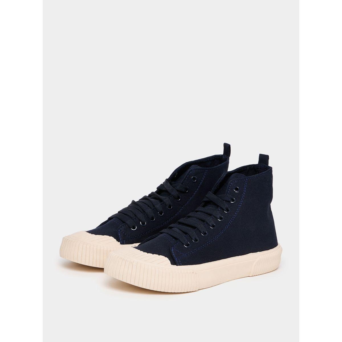 Styli Hi-Top Canvas Lace Up Sneakers-men-shoes-sneakers-image-2