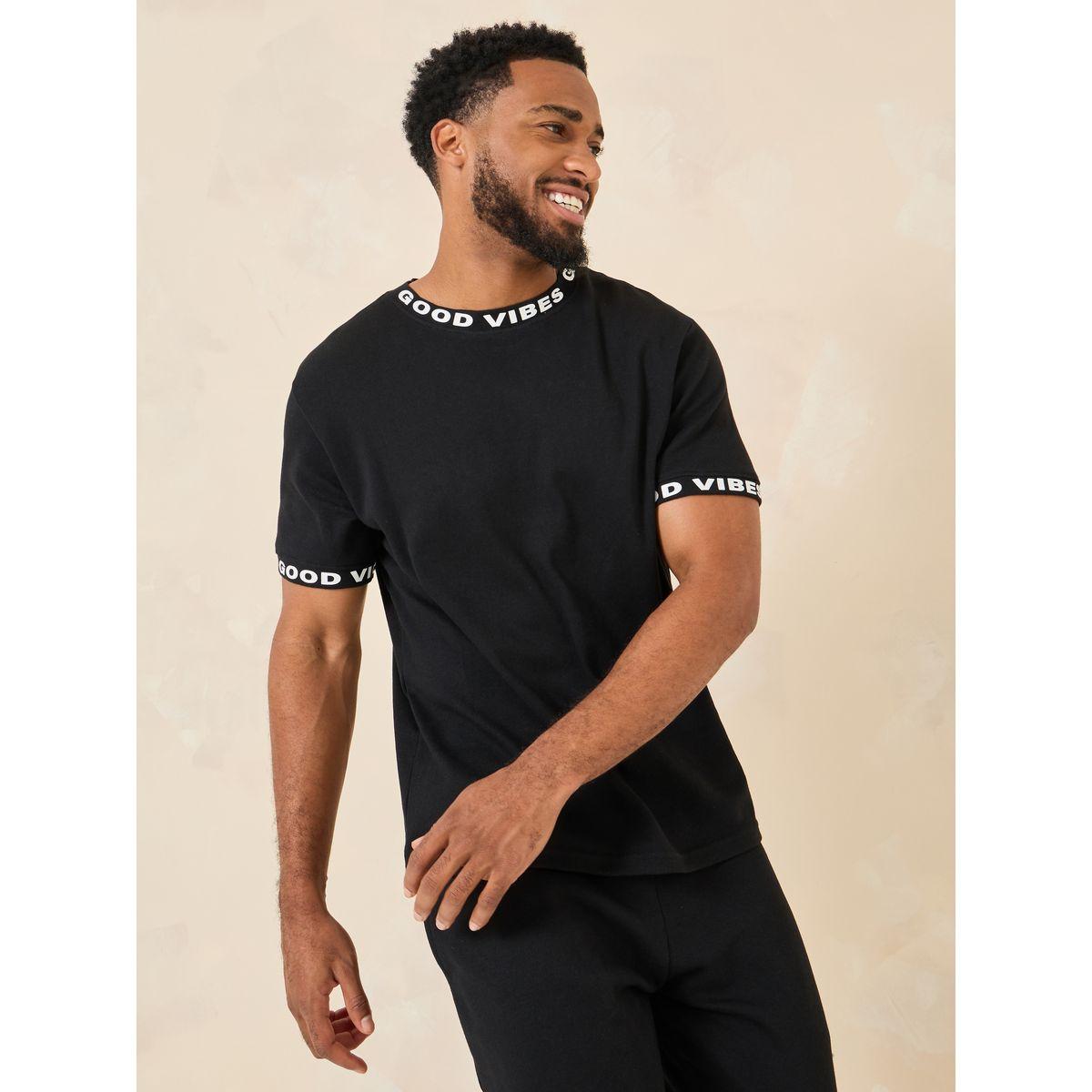 Styli Print Detail T-Shirt & Joggers Co-ords Set-men-clothing-coordsets-image-2