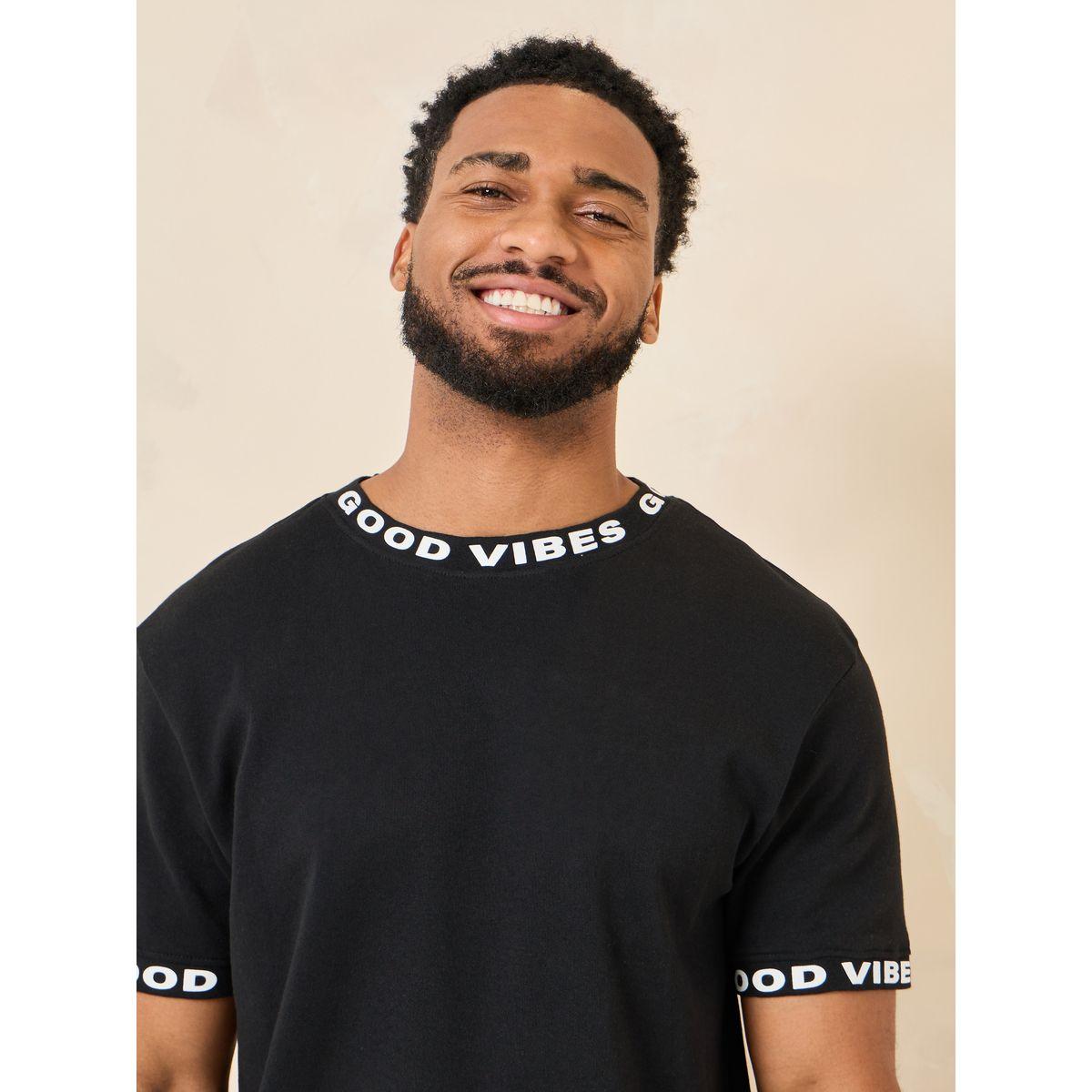 Styli Print Detail T-Shirt & Joggers Co-ords Set-men-clothing-coordsets-image-3