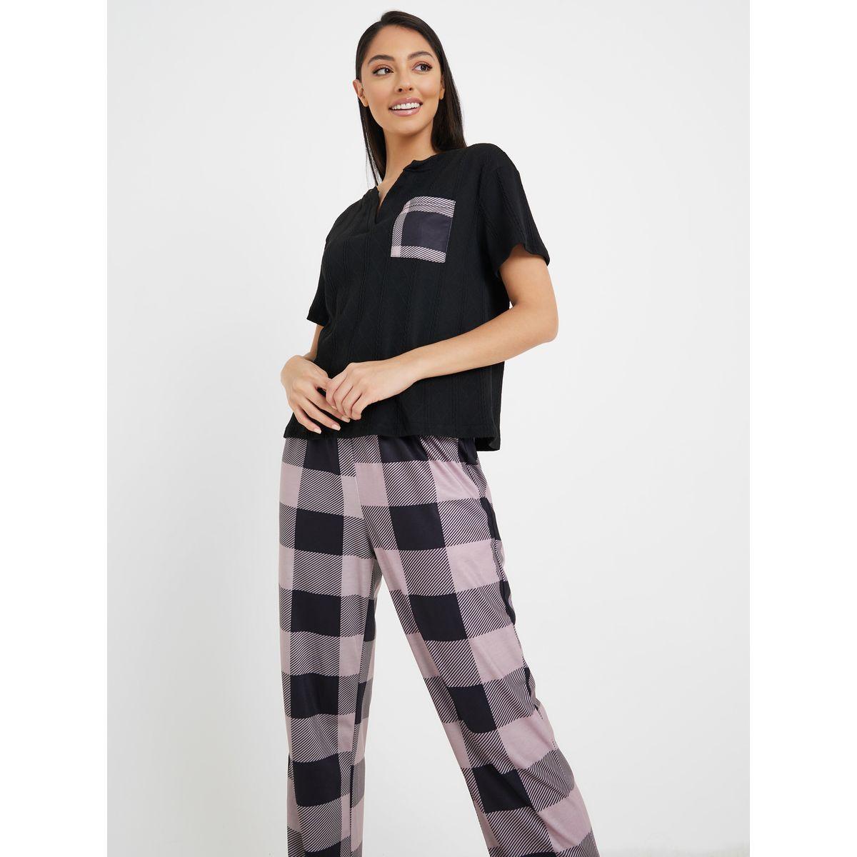 طقم بيجاما من ( تيشيرت + بنطال )-women-clothing-nightwear-pyjamas-longsets-image-3